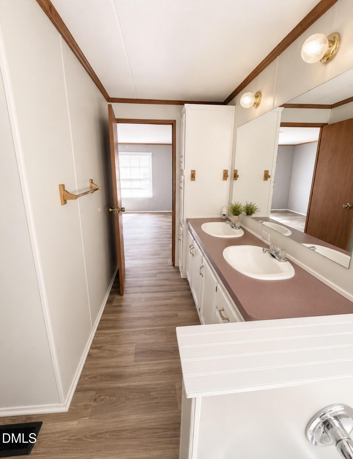 9744 Nc-4 Property Photo 7