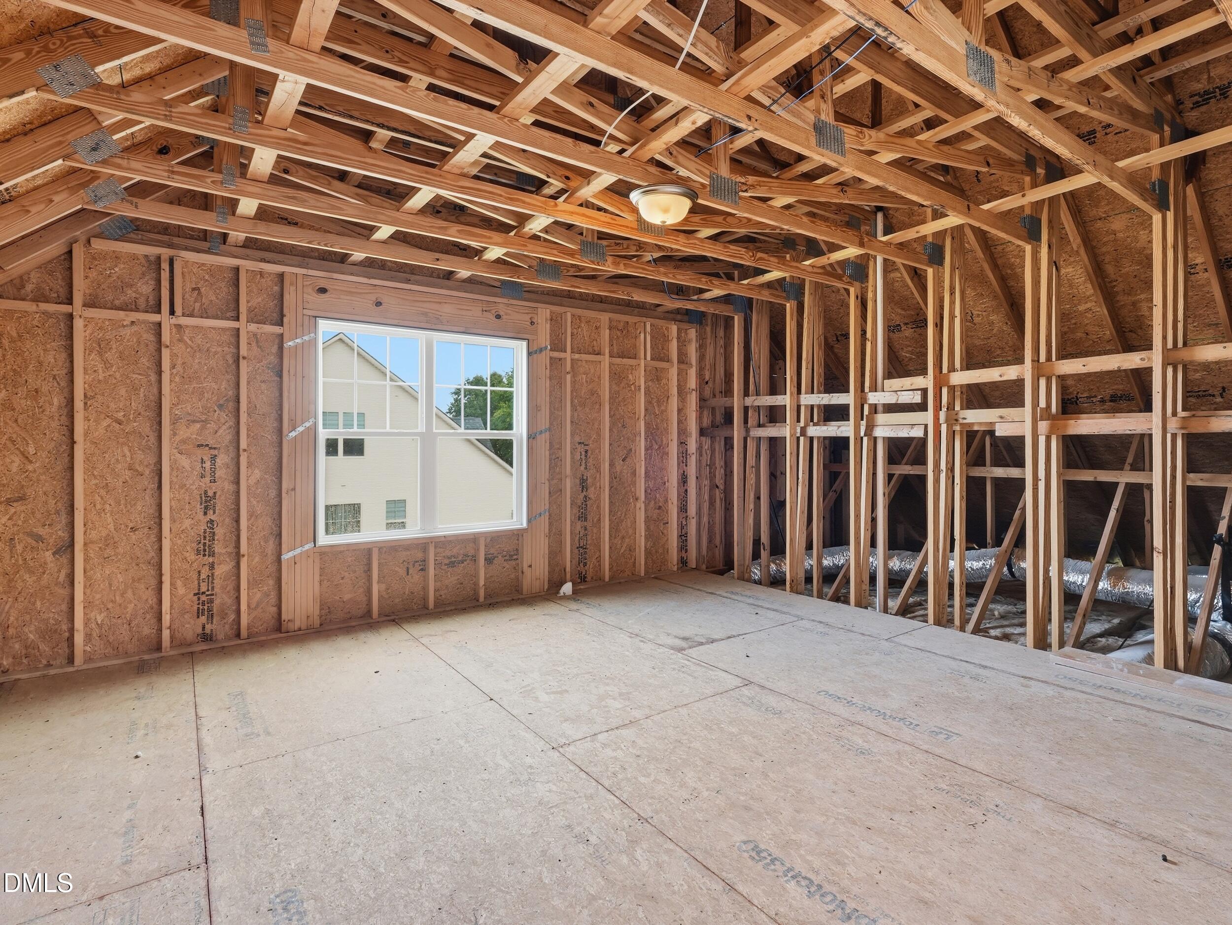 127 Looping Horse Circle Property Photo 27