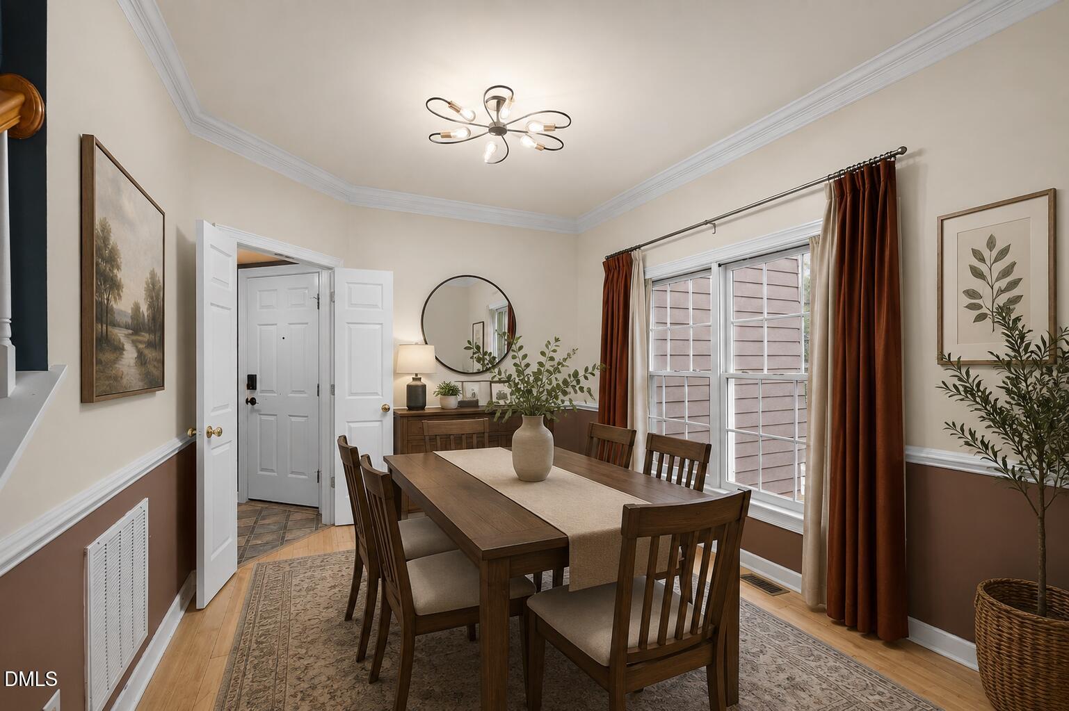 104 Wedgemere Street Property Photo 8