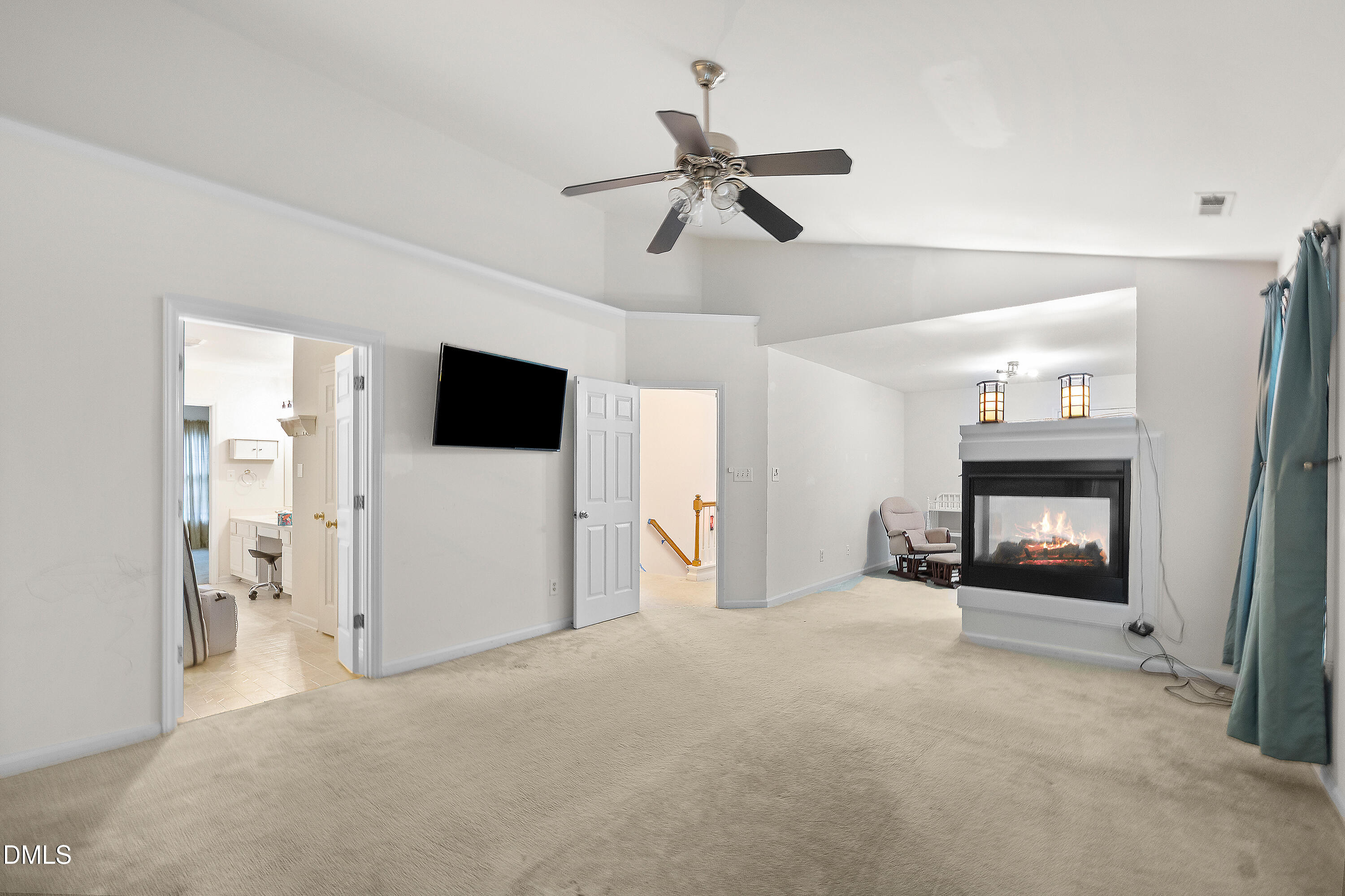 104 Wedgemere Street Property Photo 37