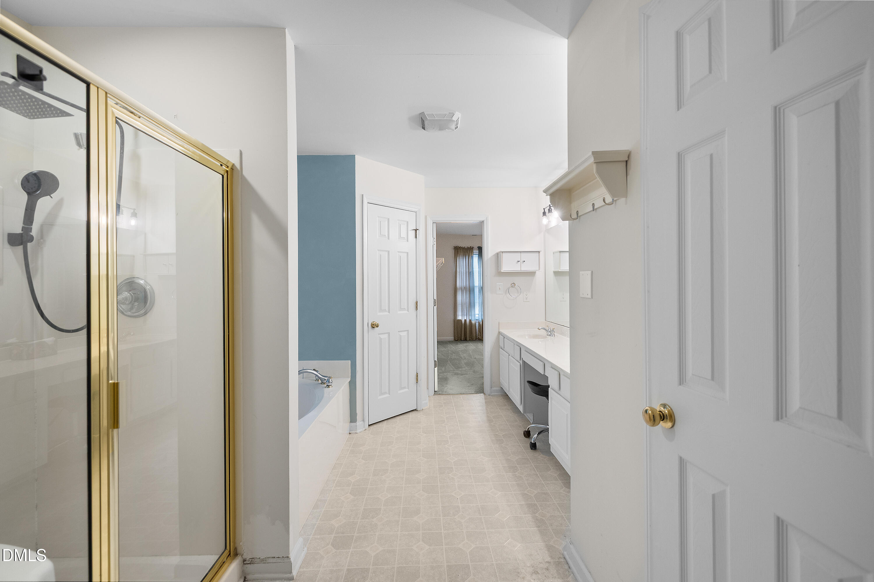 104 Wedgemere Street Property Photo 40