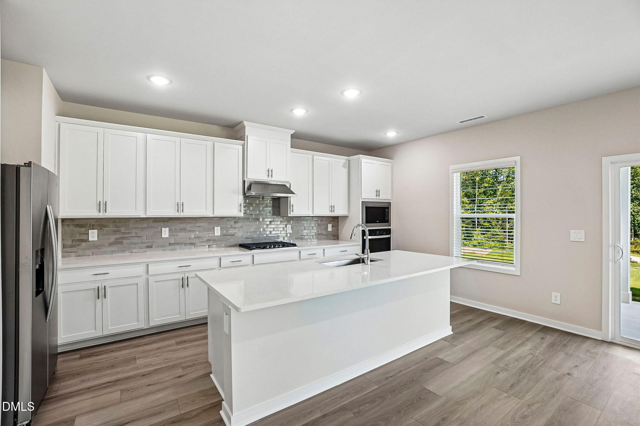 2432 Rosewood Bluff Drive Property Photo 15