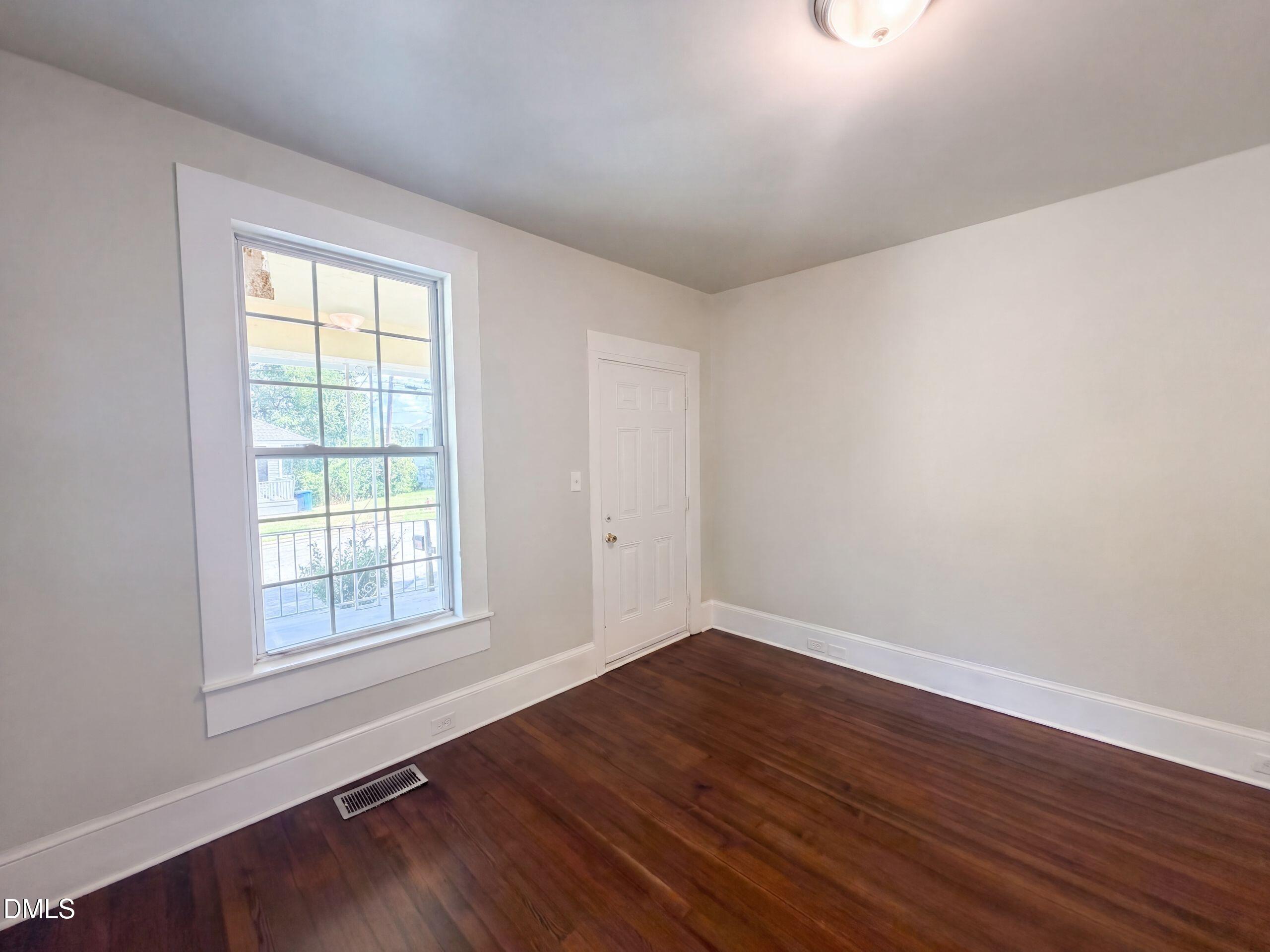 1108 Taylor Street Property Photo 9