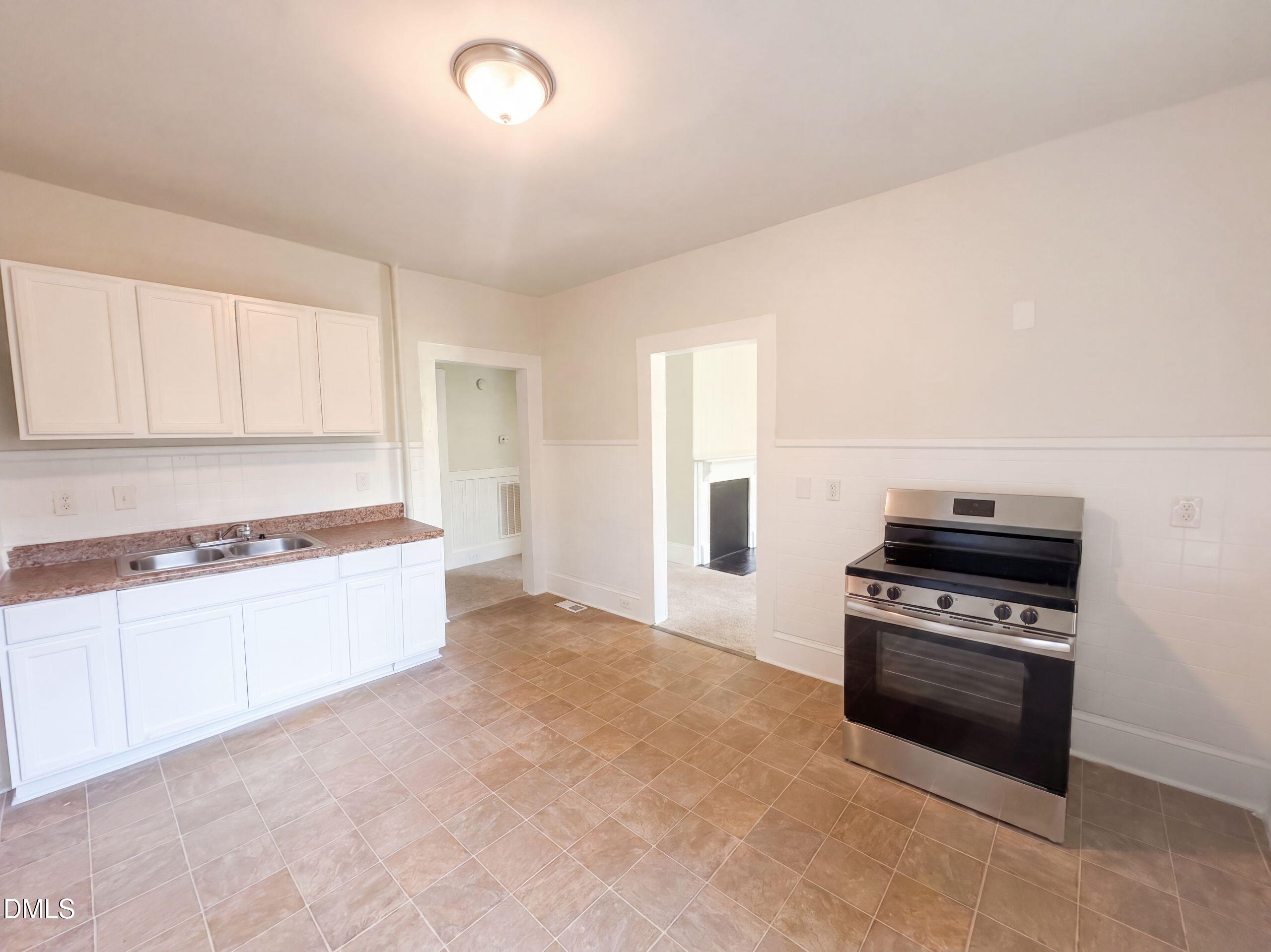 1108 Taylor Street Property Photo 10