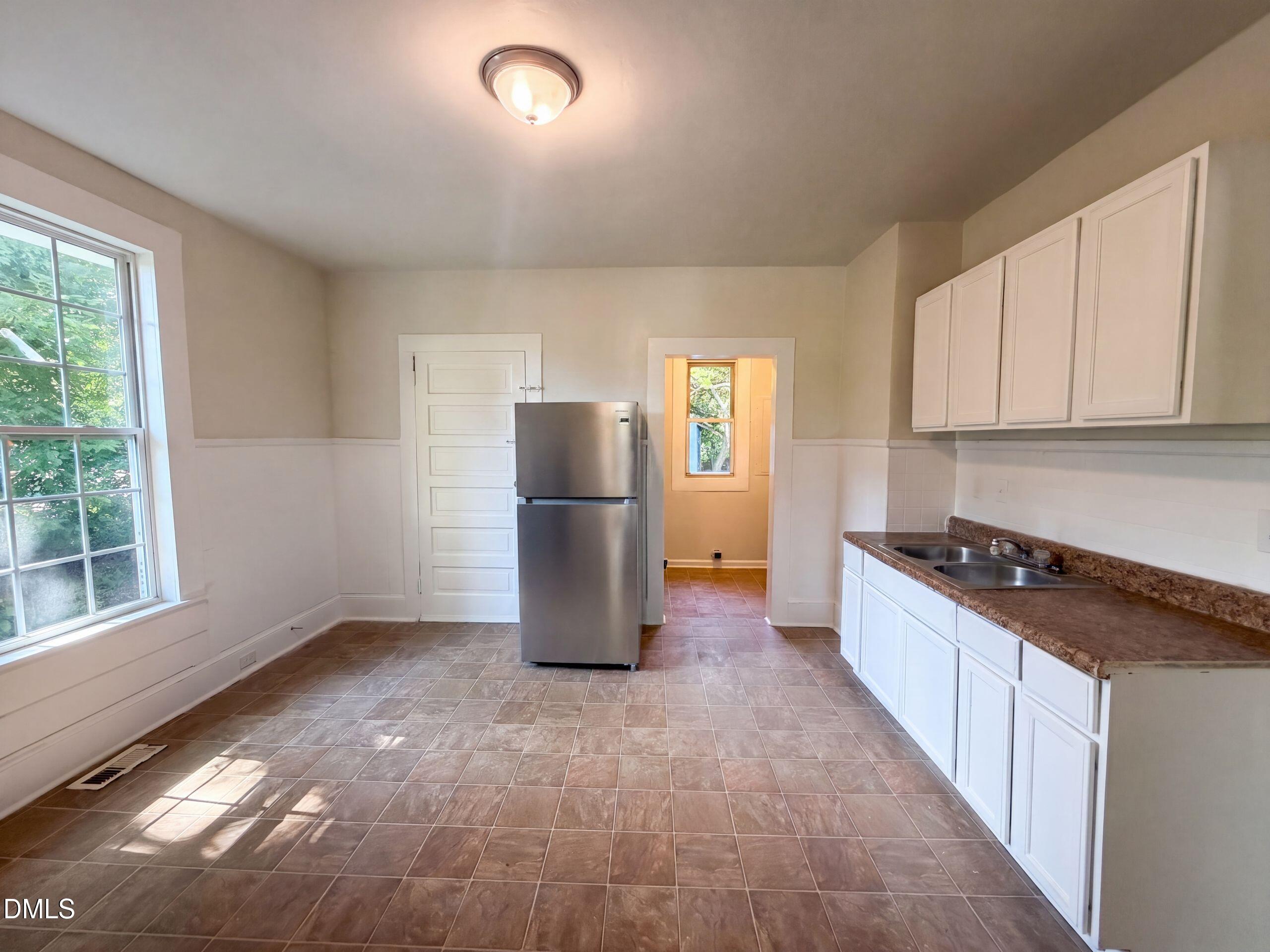 1108 Taylor Street Property Photo 11