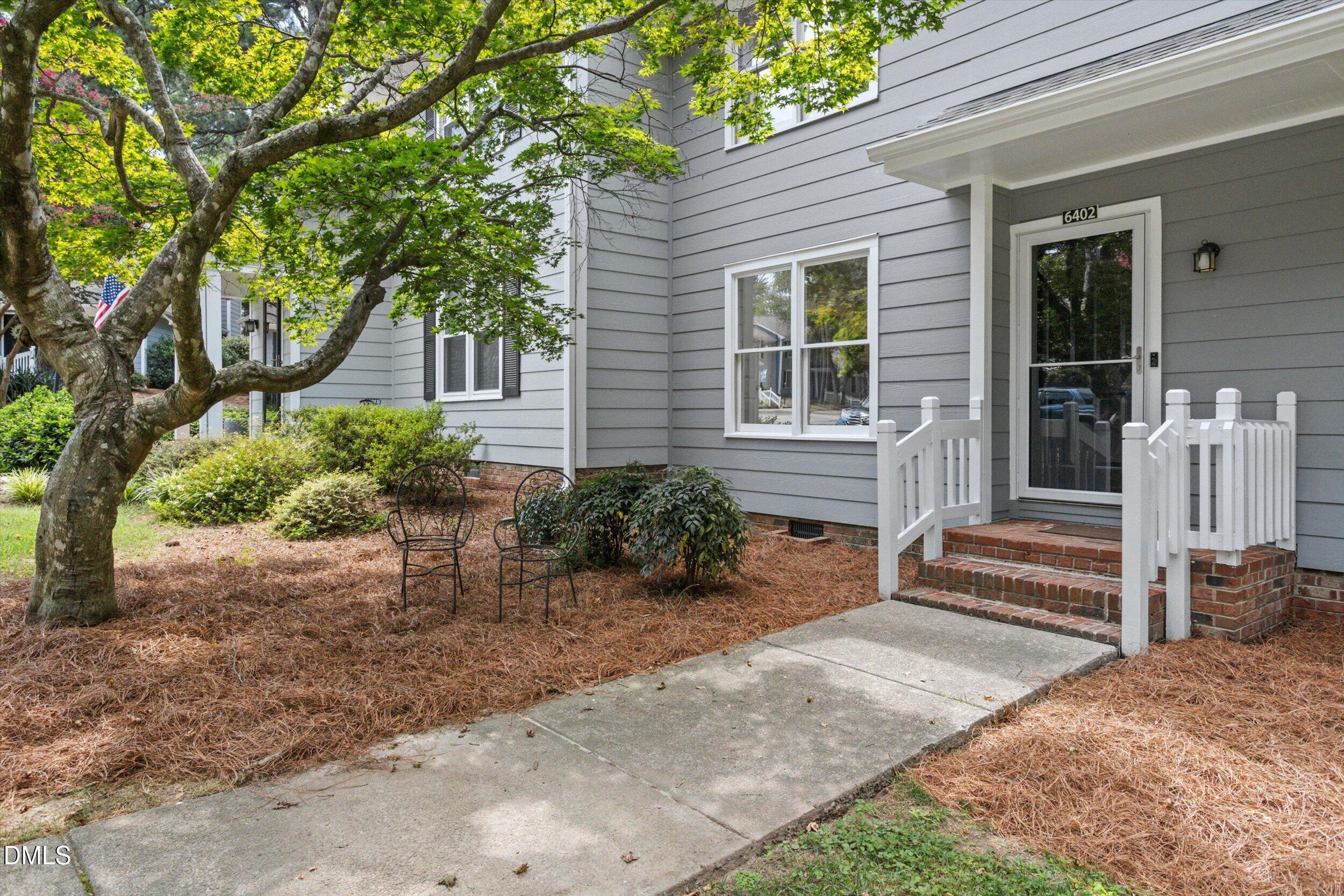 6402 Meadow View Drive Property Photo 3