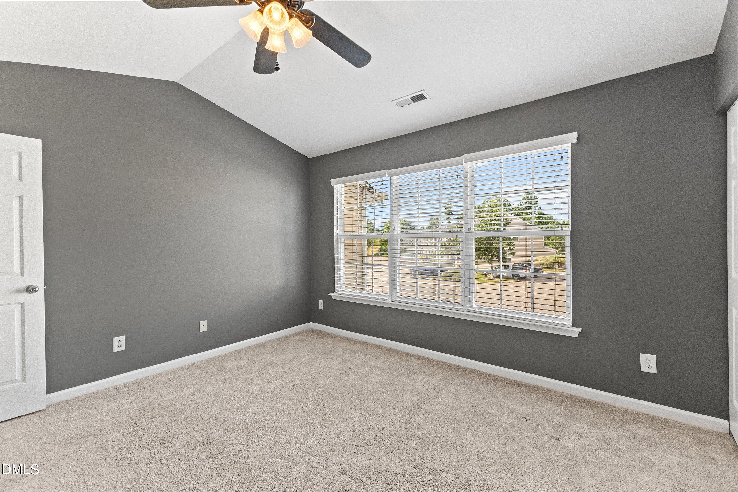 1942 Grassy Banks Drive Property Photo 17