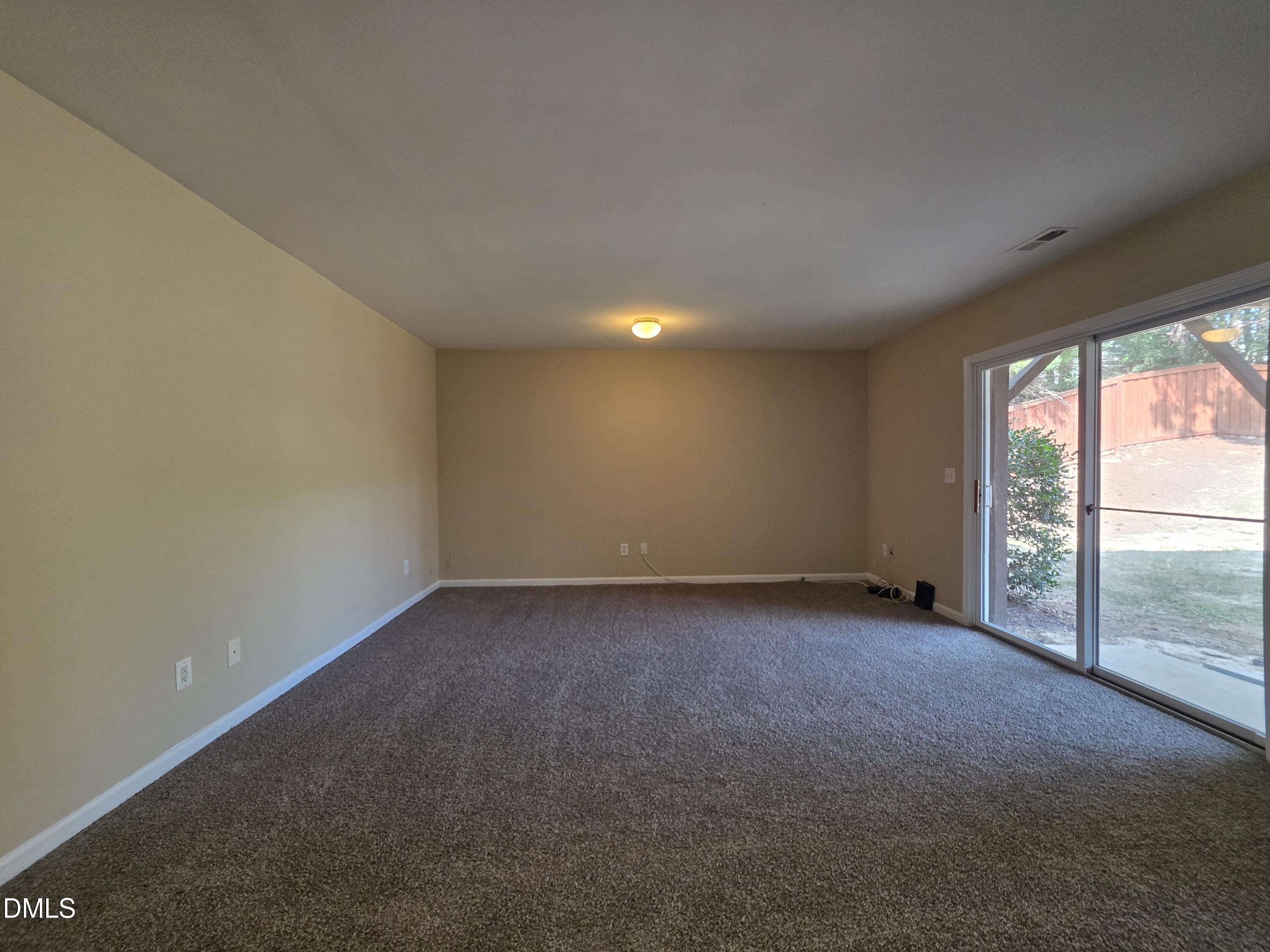 5051 Neuse Commons Lane Property Photo 4