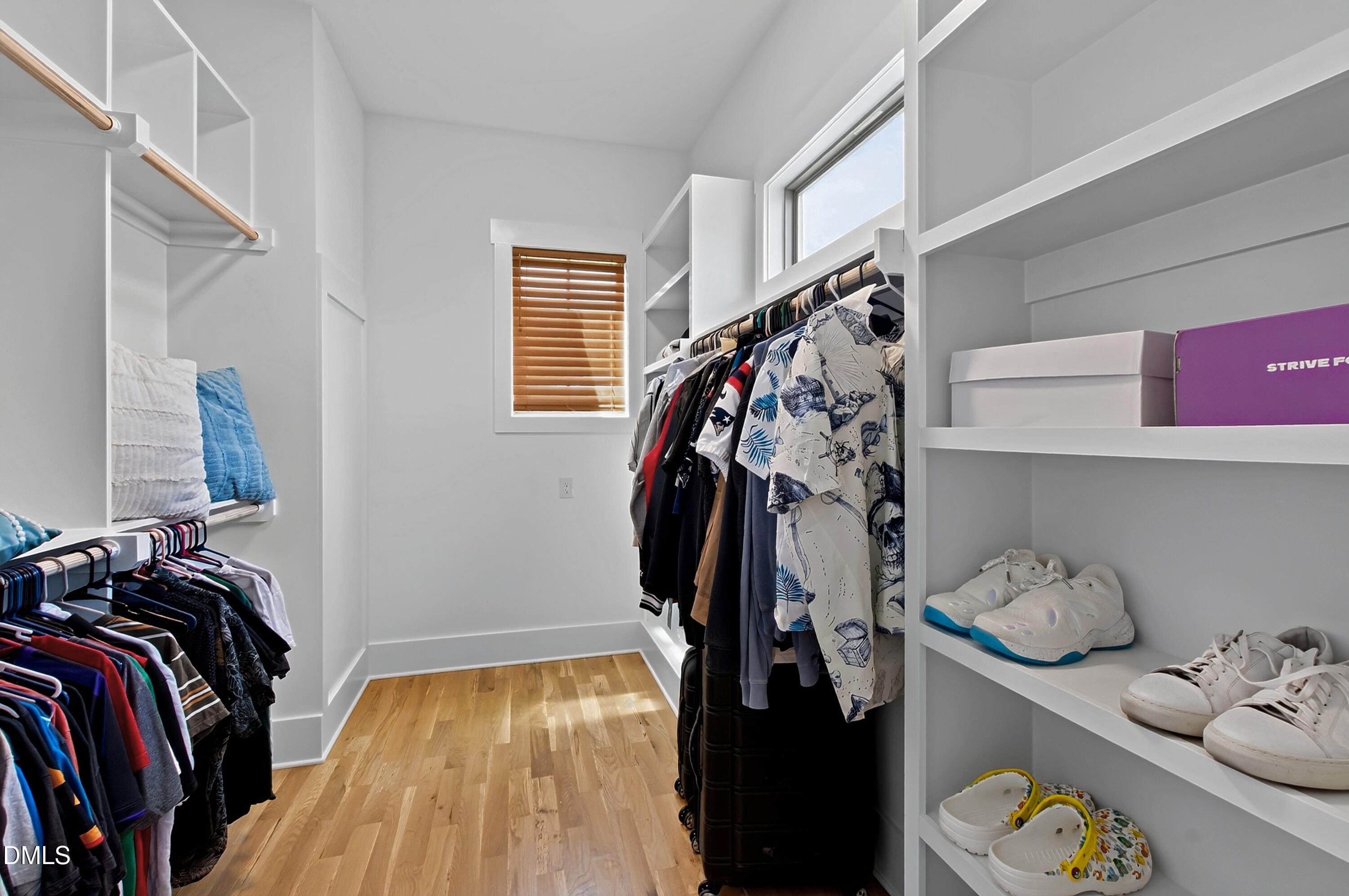 8012 Woodcross Way Property Photo 35