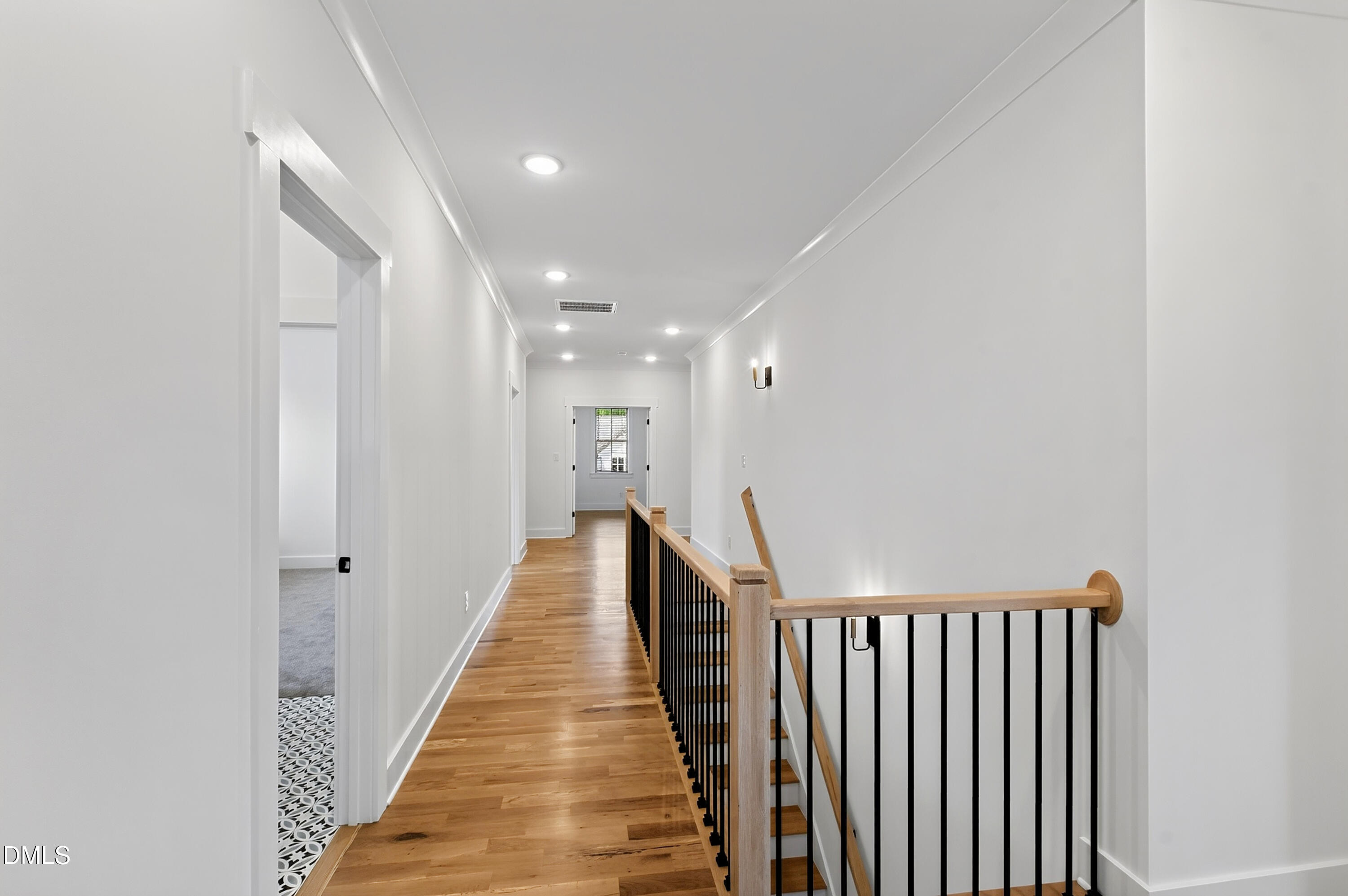 8012 Woodcross Way Property Photo 37