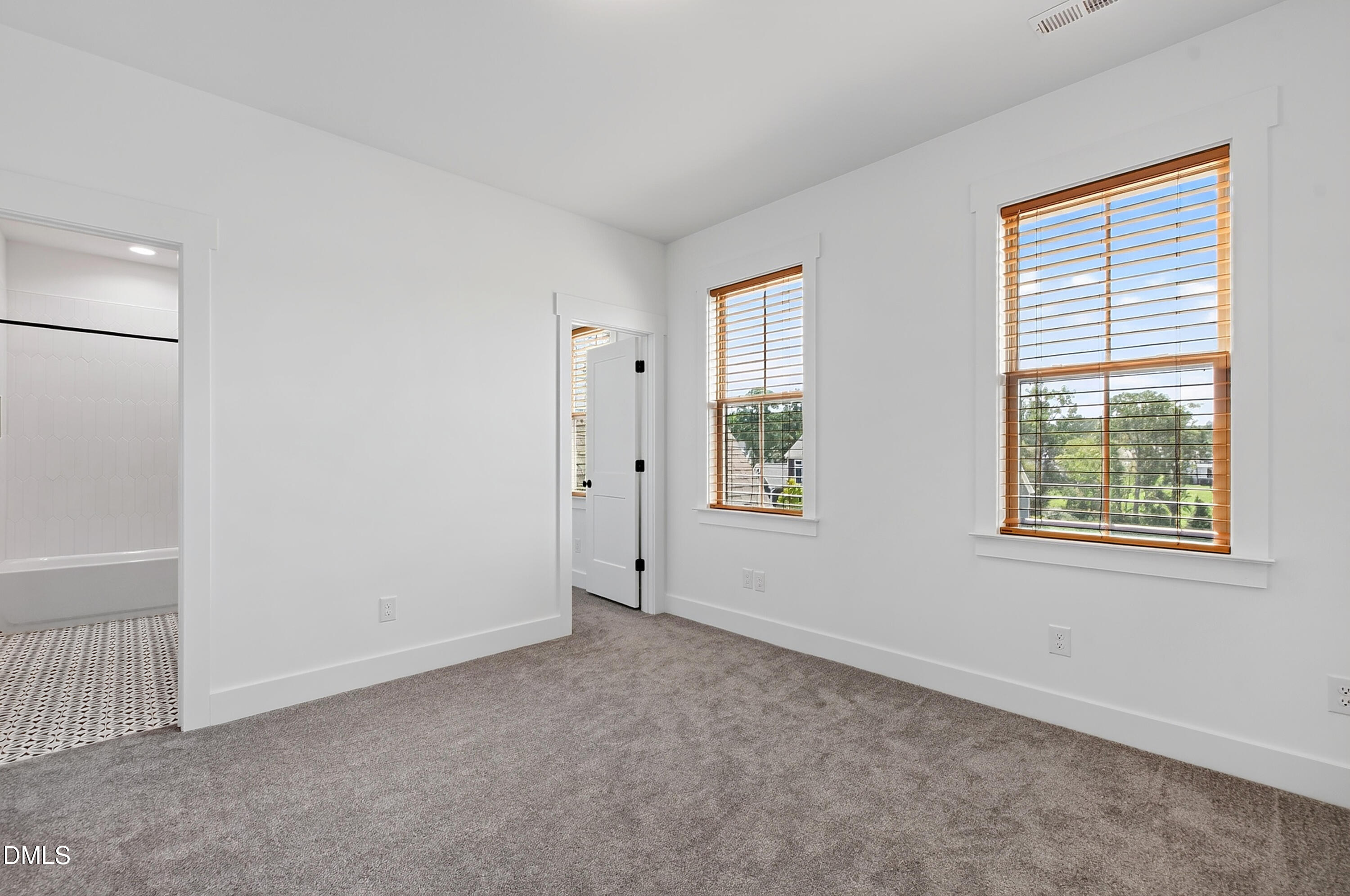 8012 Woodcross Way Property Photo 49