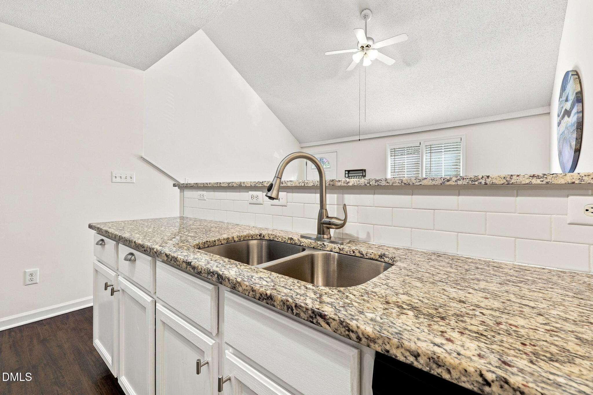 4 Crystal Oaks Court Property Photo 13