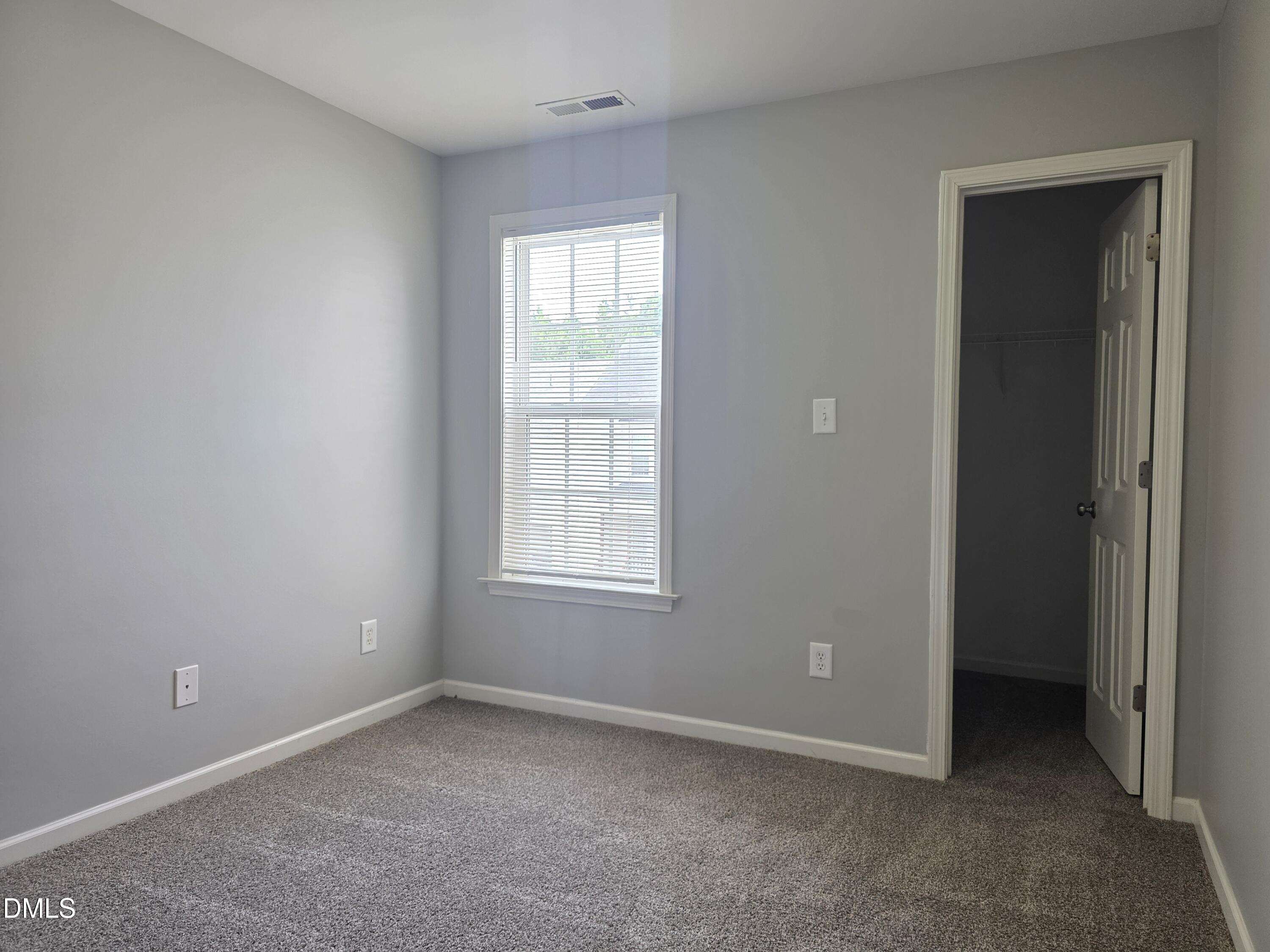 306 Whitehall Court Property Photo 12