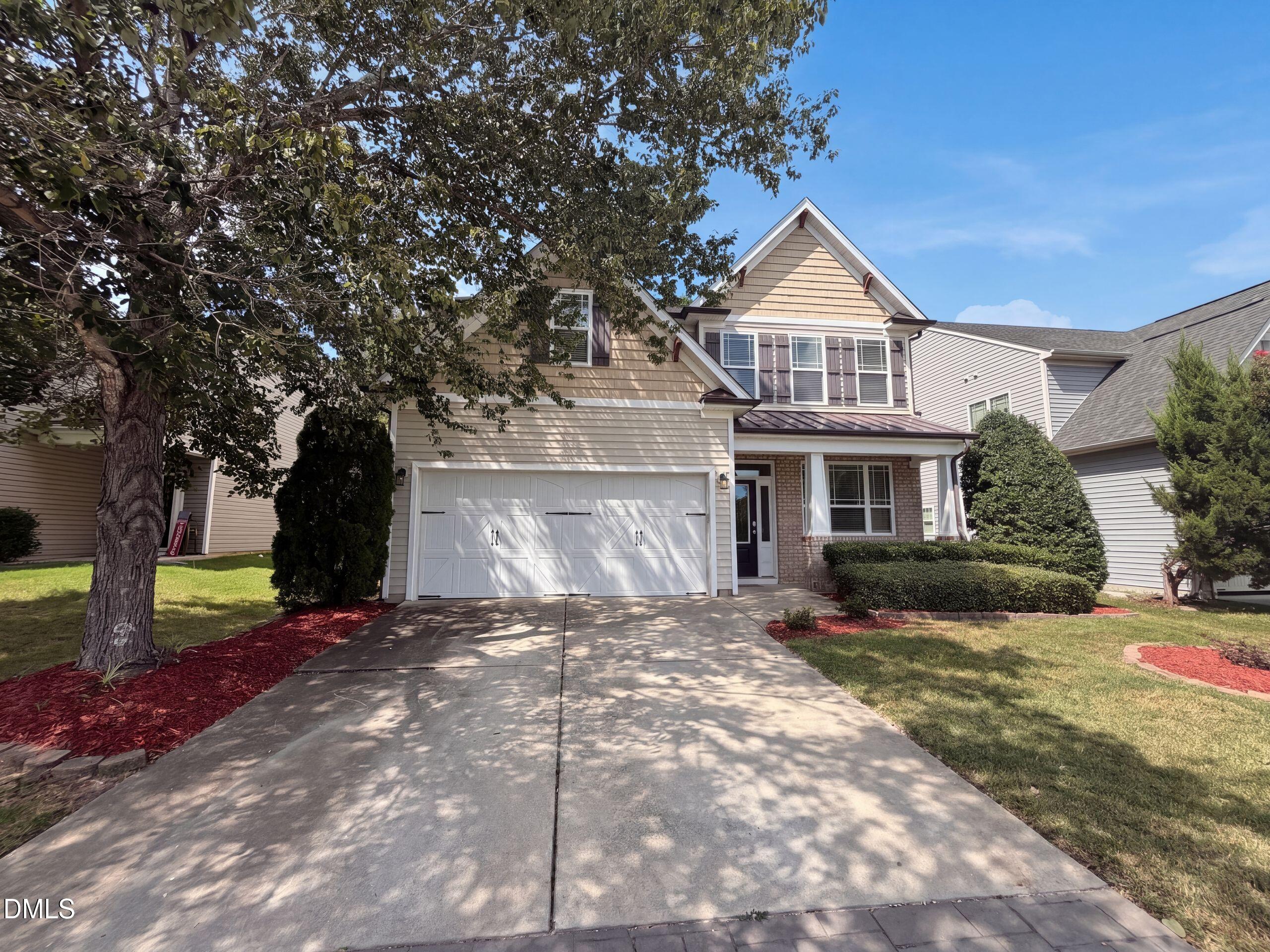 4143 White Kestrel Drive Property Photo 1