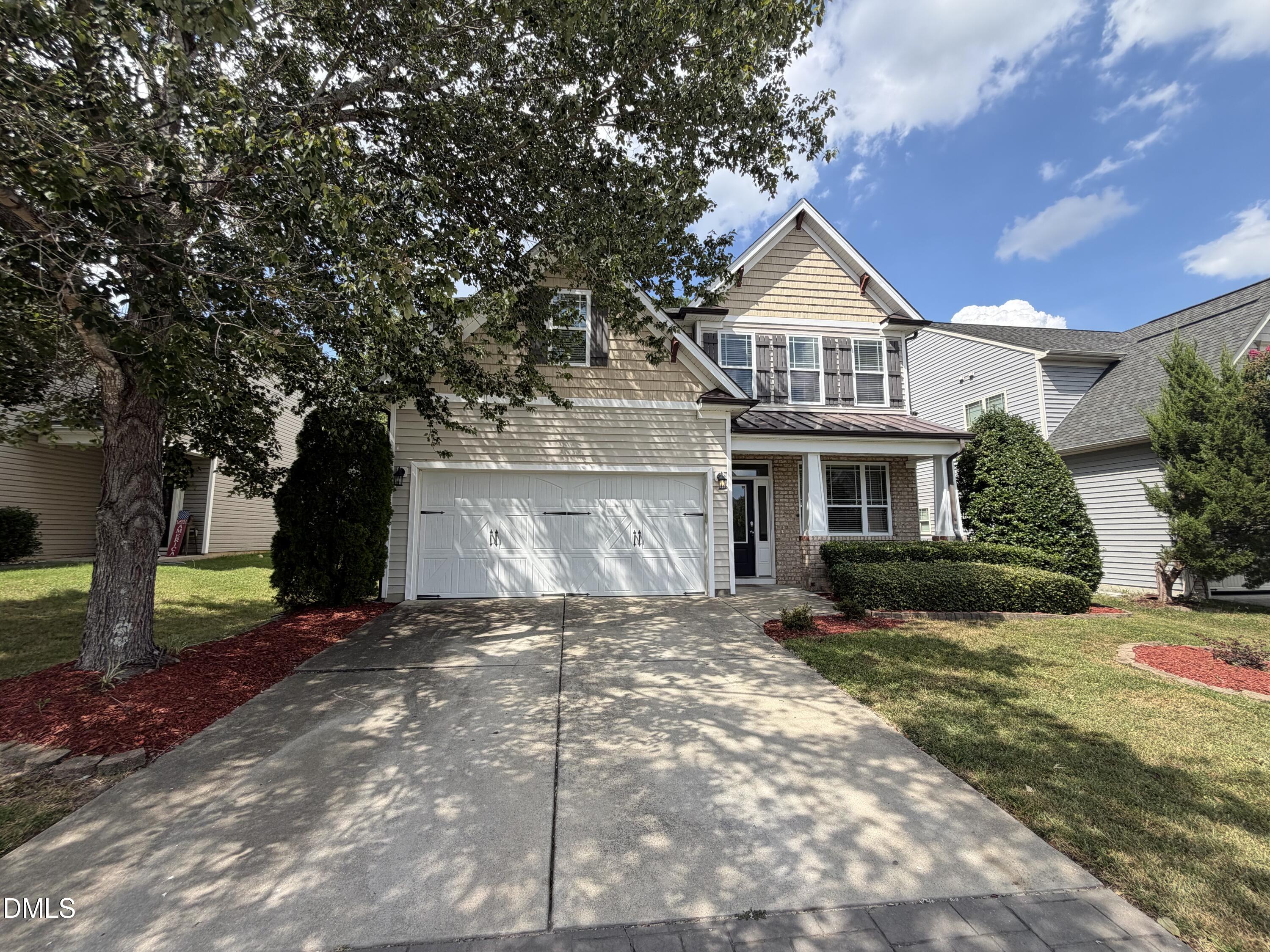 4143 White Kestrel Drive Property Photo 1