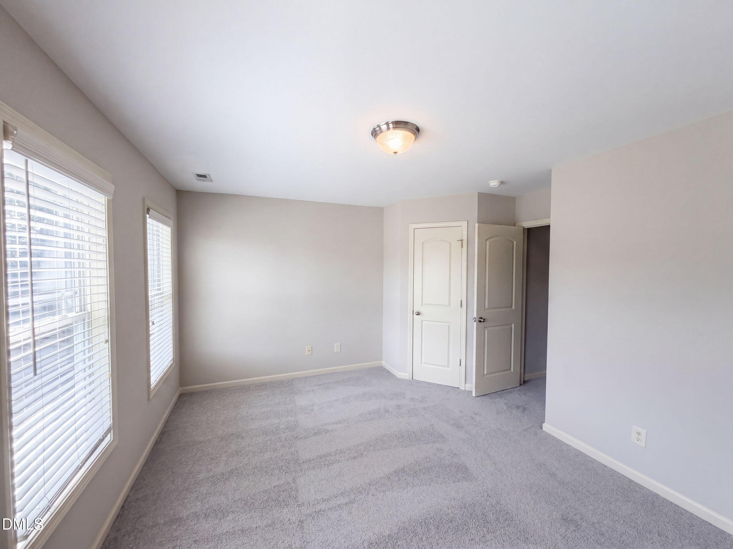 4143 White Kestrel Drive Property Photo 8