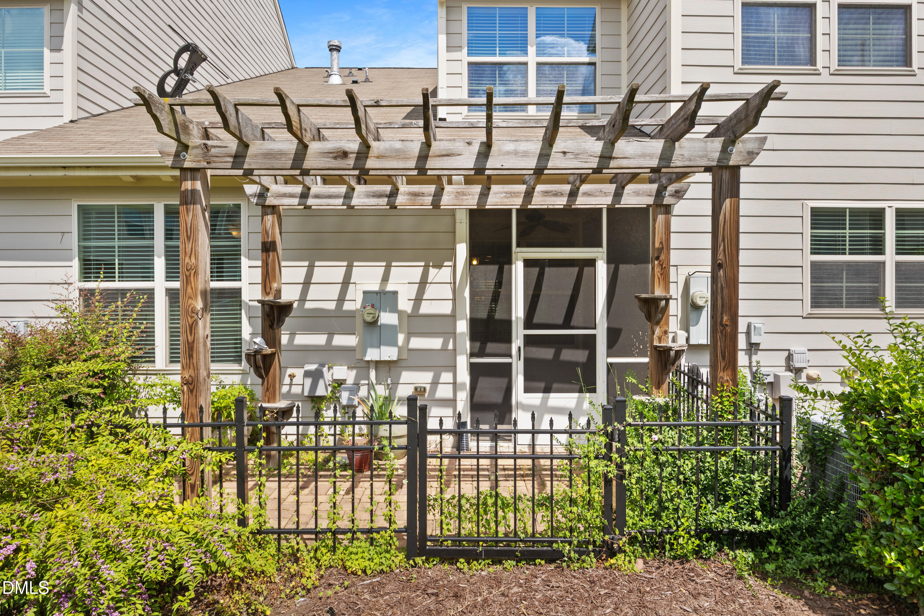 9333 Falkwood Road Property Photo 7