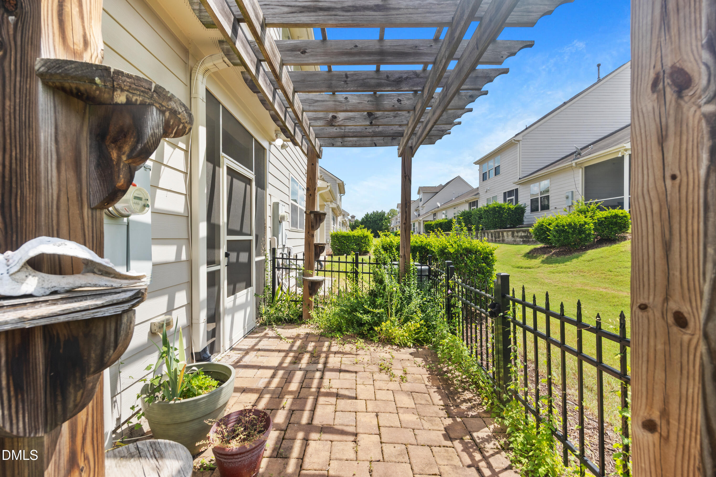 9333 Falkwood Road Property Photo 10