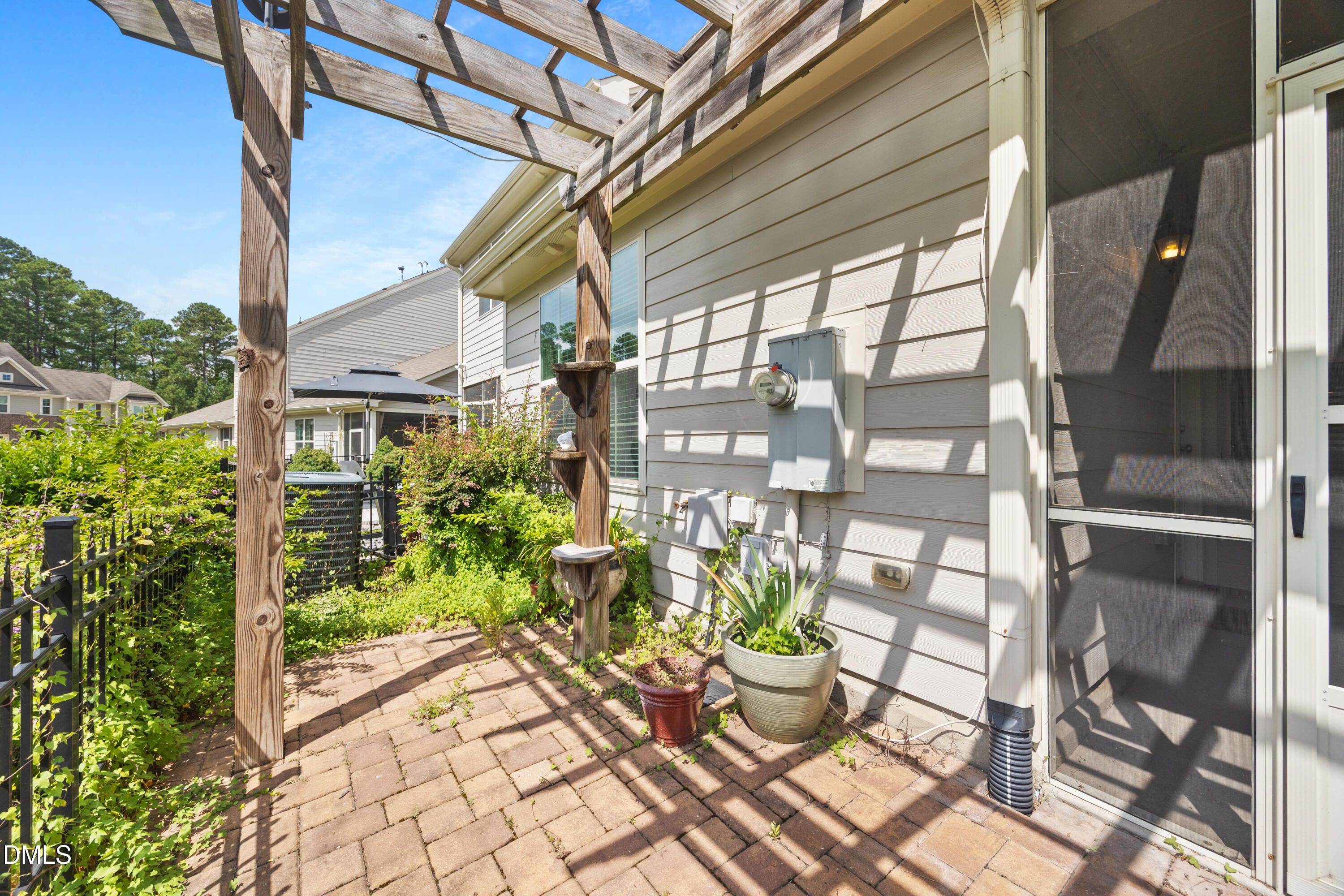 9333 Falkwood Road Property Photo 11