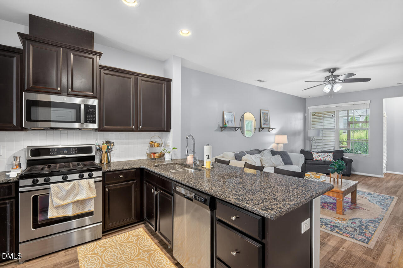 106 Salmon River Drive Property Photo 3