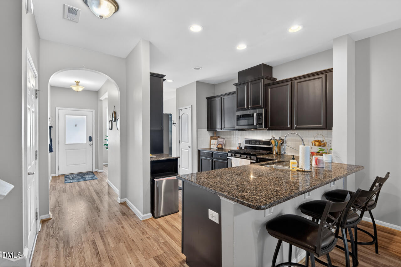 106 Salmon River Drive Property Photo 4