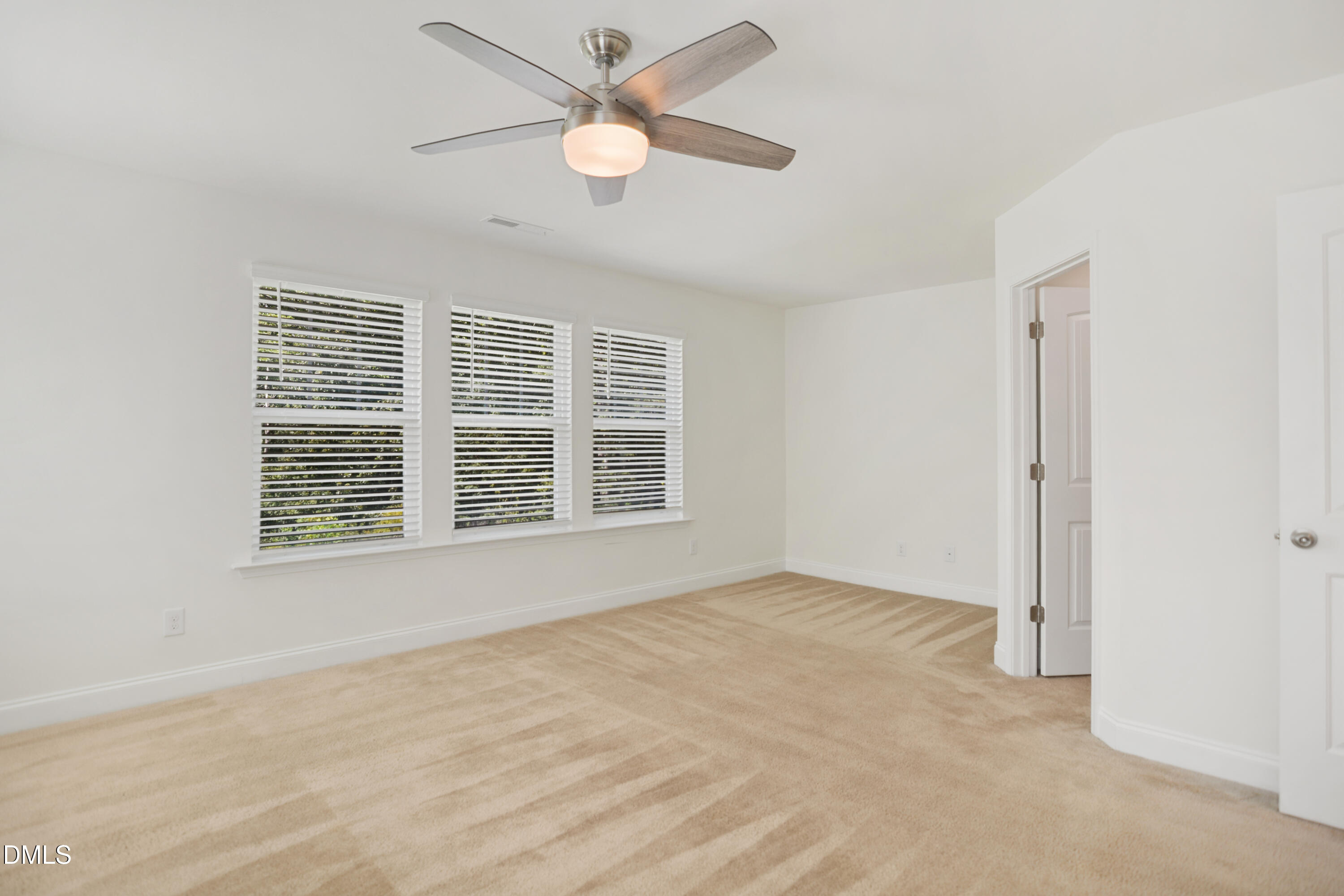 372 E Porthaven Way Property Photo 10