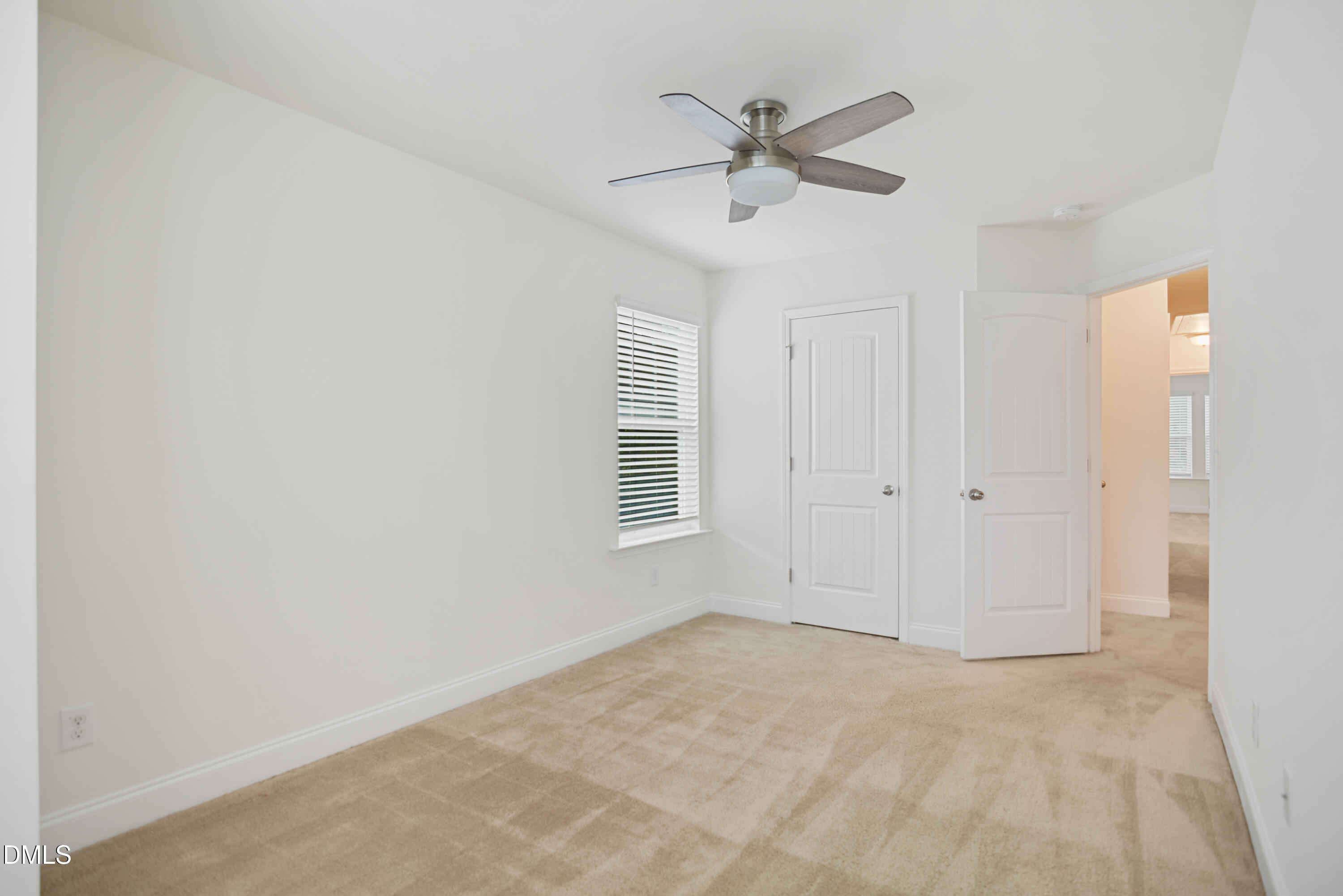 372 E Porthaven Way Property Photo 16