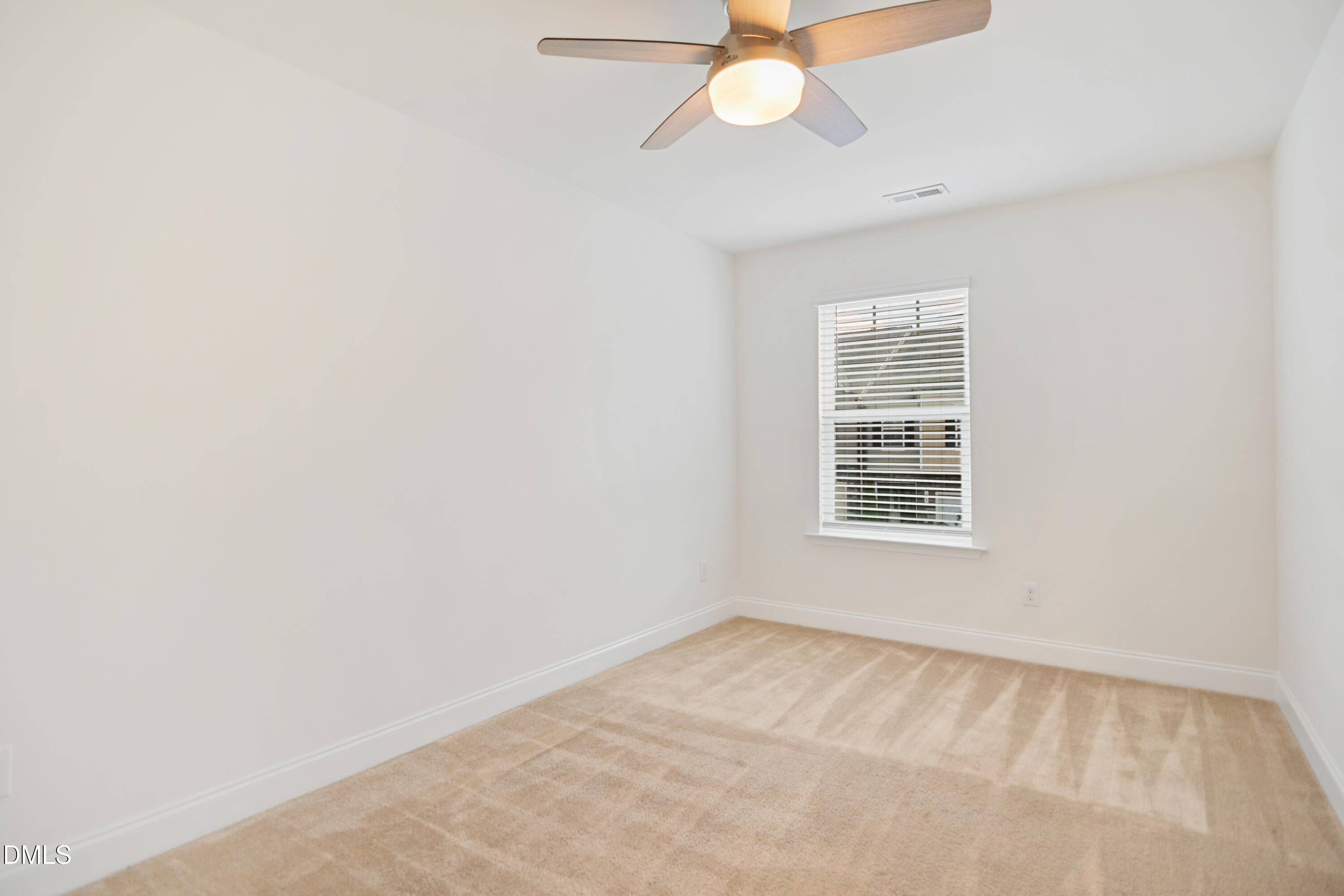 372 E Porthaven Way Property Photo 17