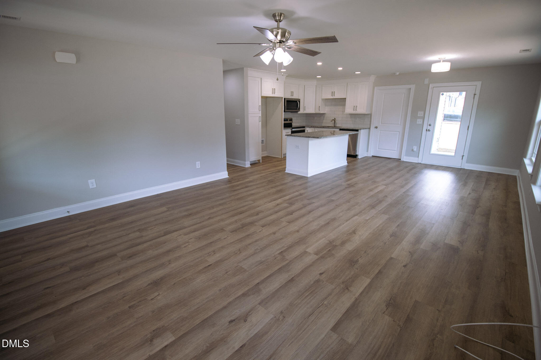 103 E Allen Street Property Photo 19