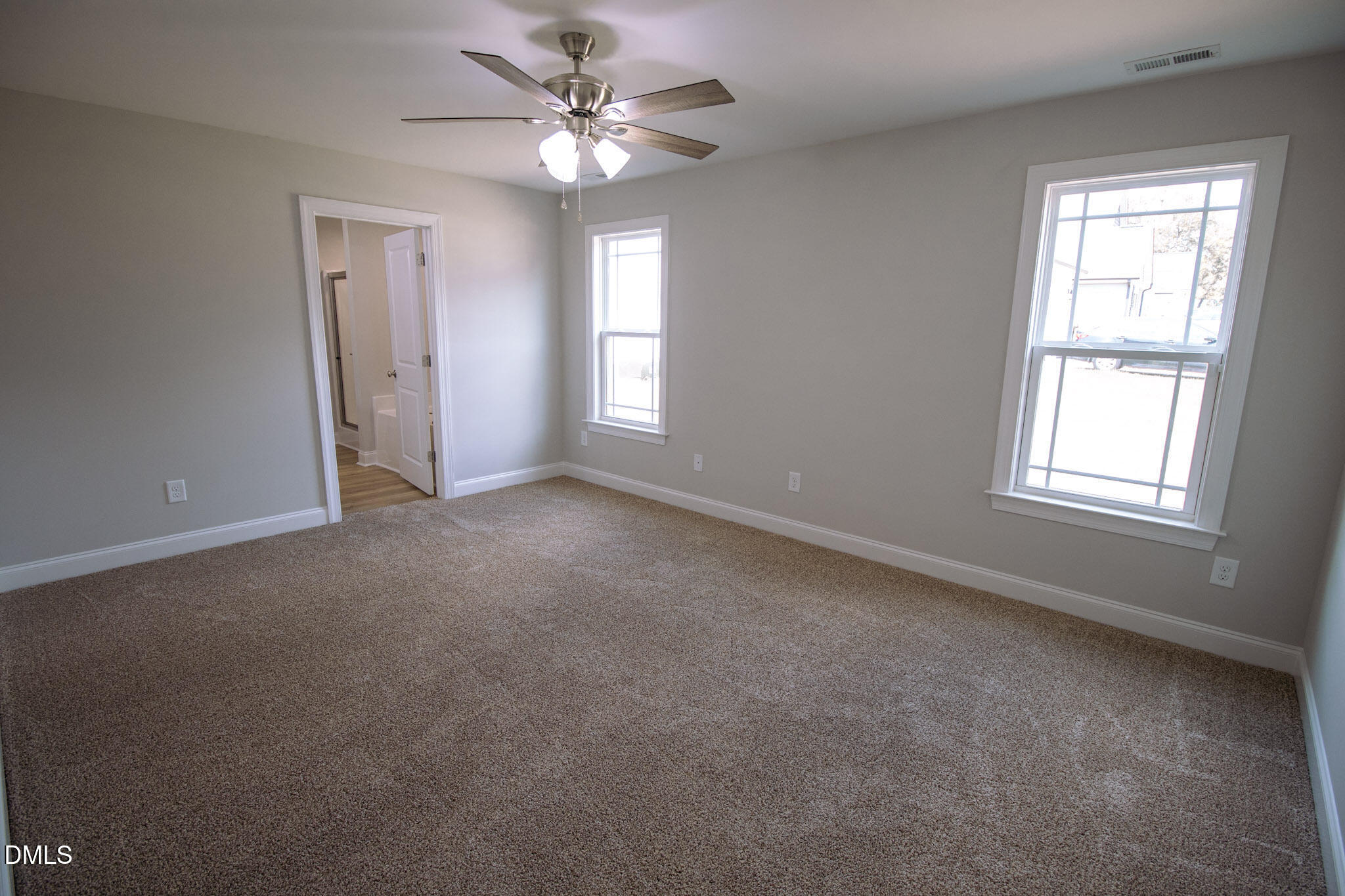 103 E Allen Street Property Photo 29