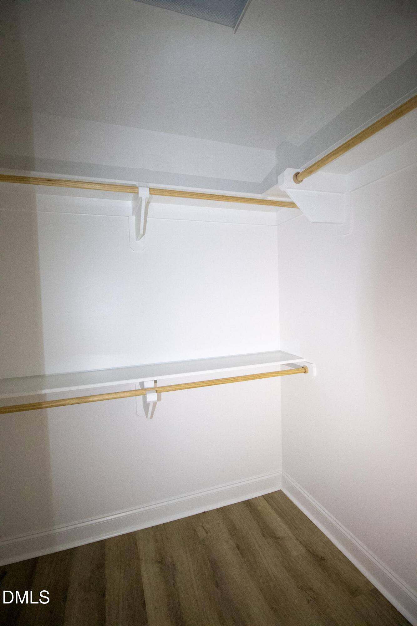 103 E Allen Street Property Photo 38