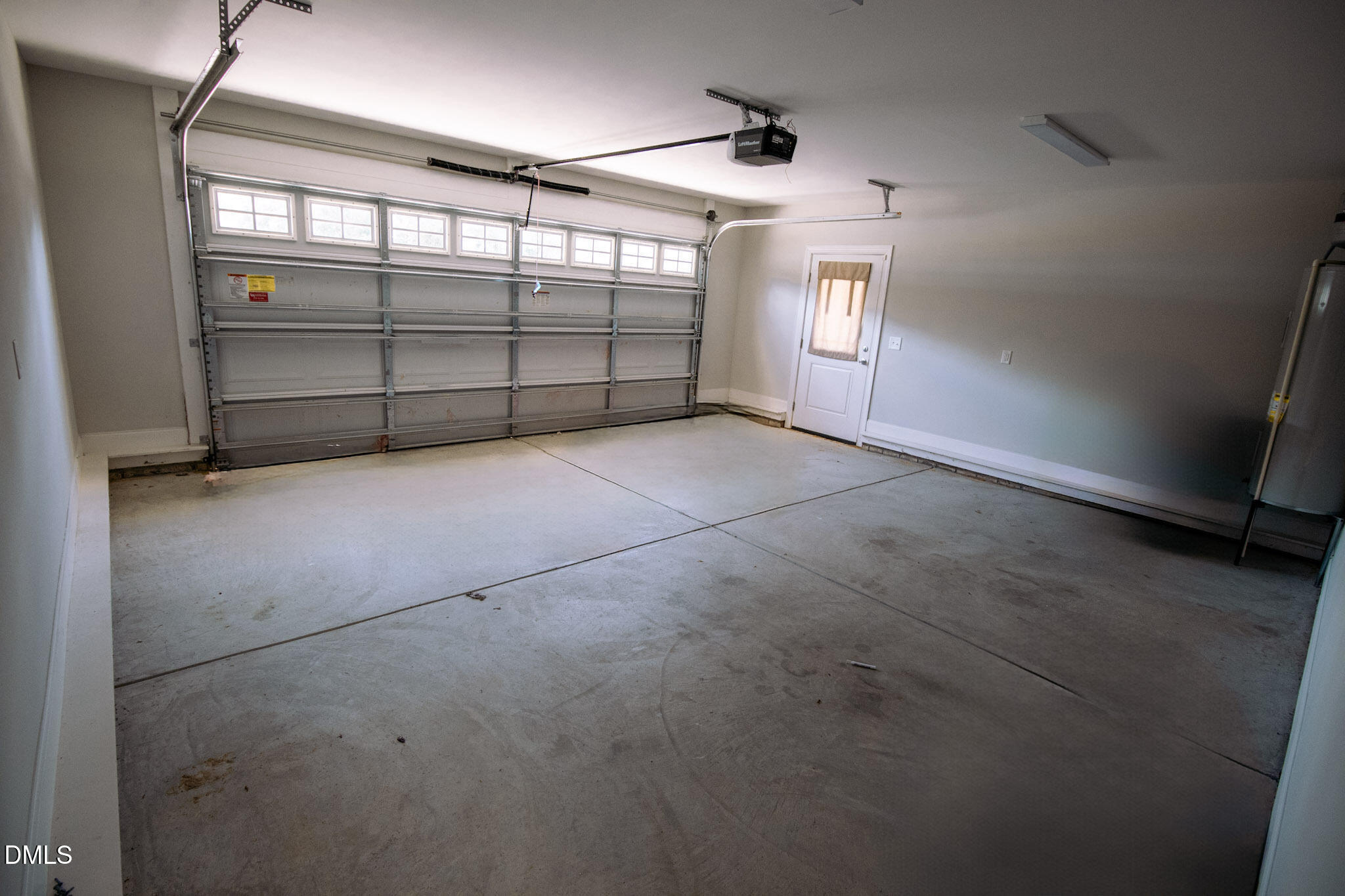 103 E Allen Street Property Photo 41
