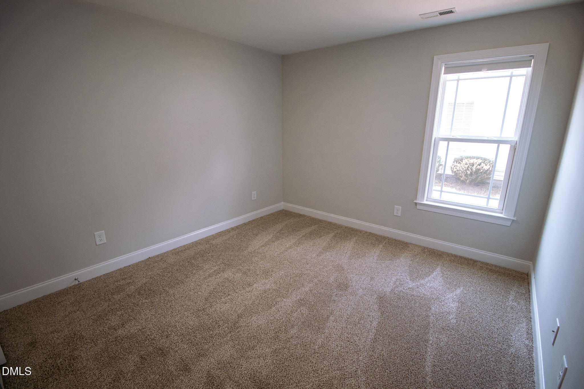 103 E Allen Street Property Photo 43