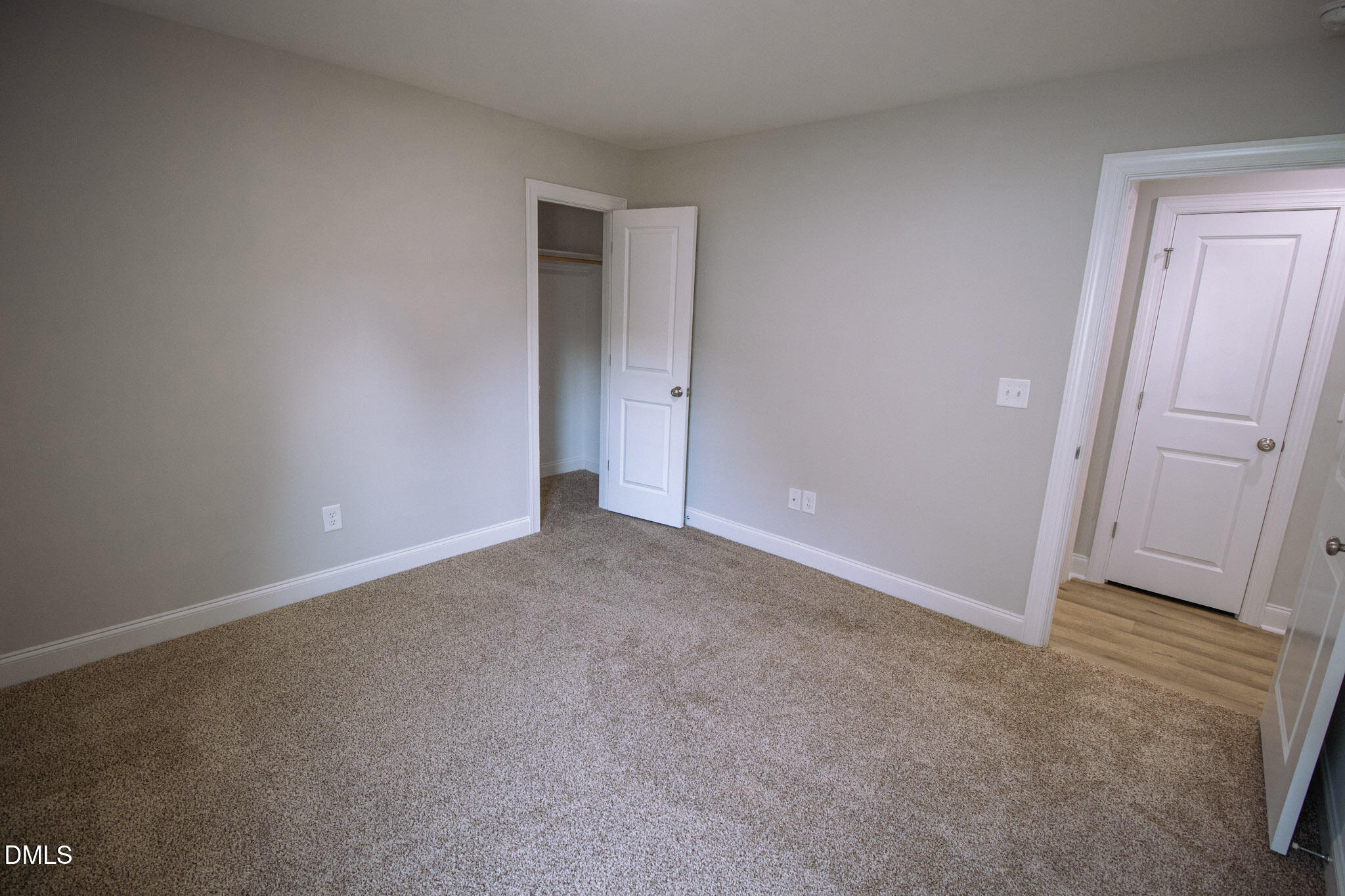 103 E Allen Street Property Photo 48