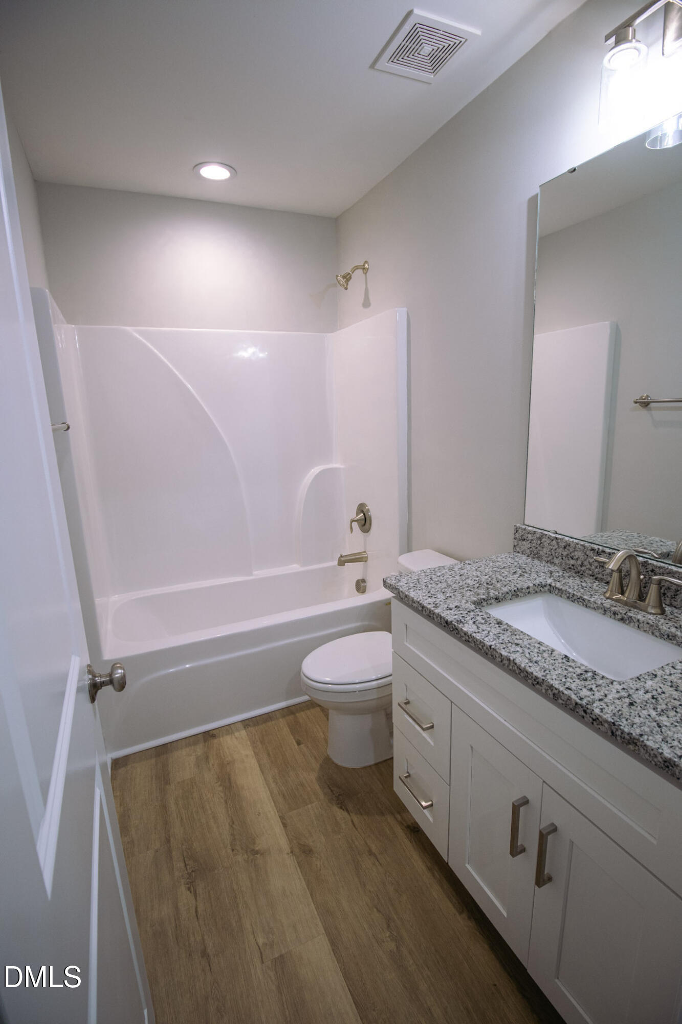 103 E Allen Street Property Photo 50