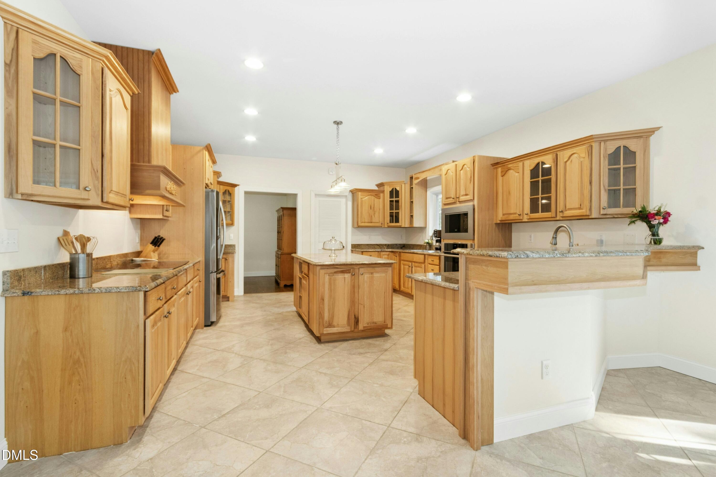 7401 Rocky Ridge Road Property Photo 10