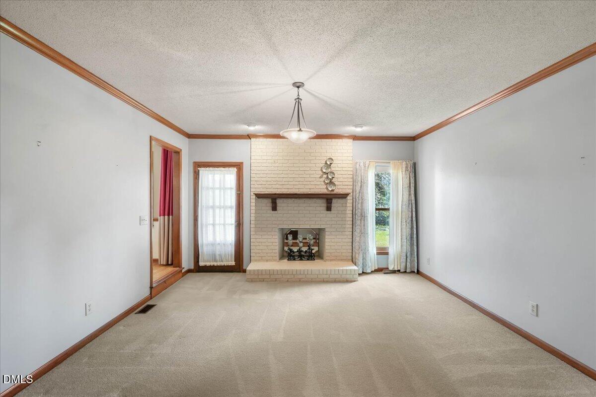 114 Lakeside Circle Property Photo 10