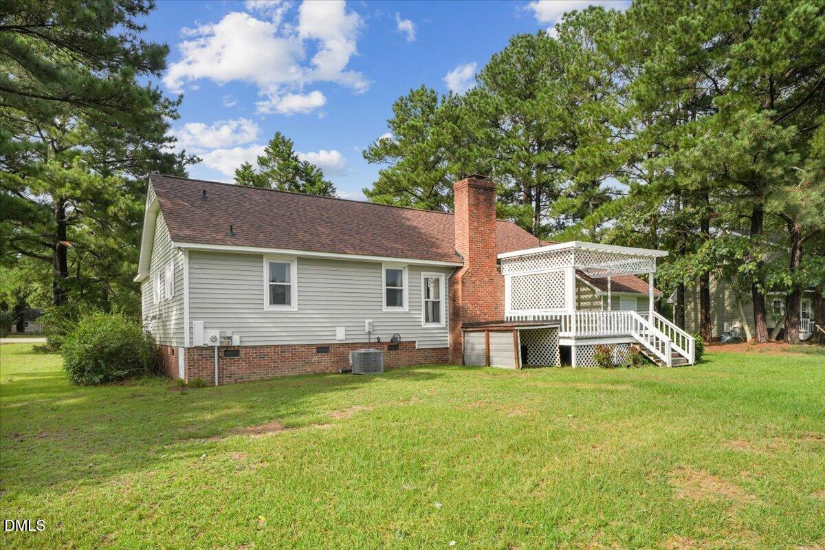 114 Lakeside Circle Property Photo 32