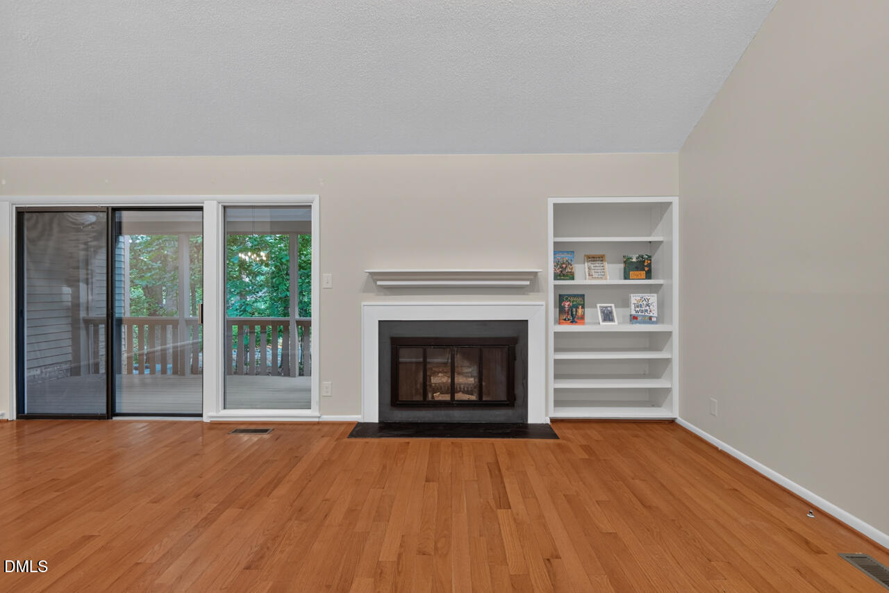 16 Glenmore Drive Property Photo 6