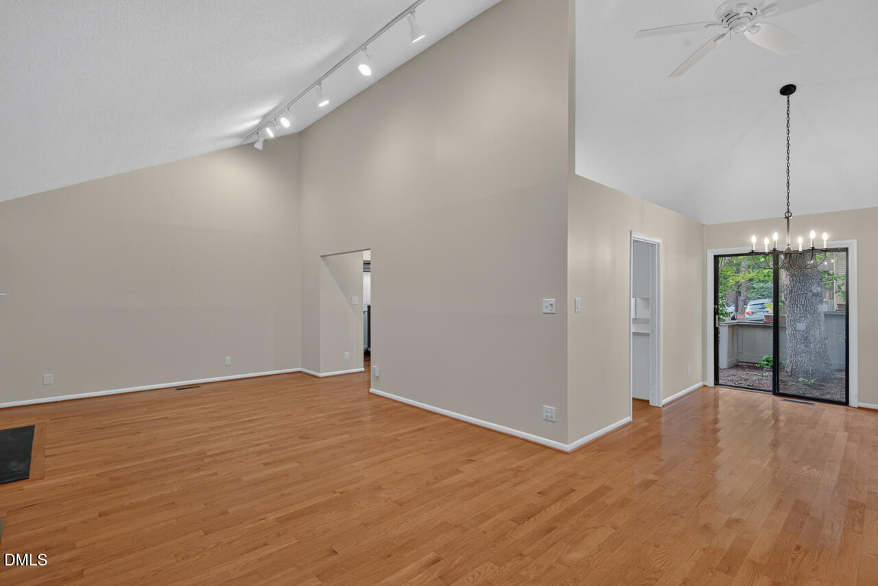 16 Glenmore Drive Property Photo 8