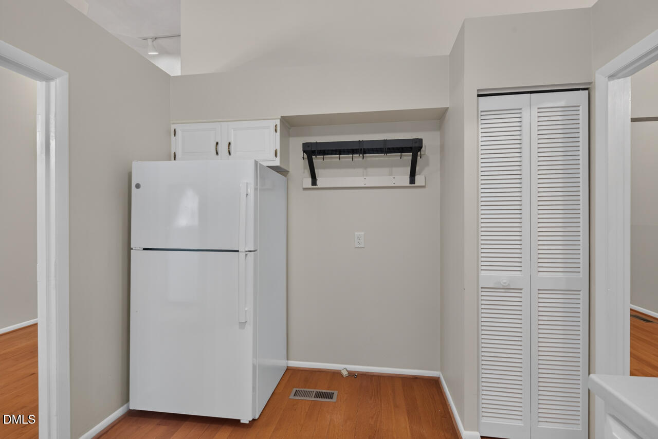 16 Glenmore Drive Property Photo 11