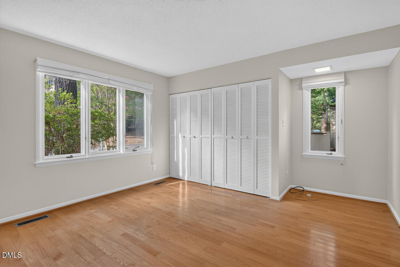 16 Glenmore Drive Property Photo 15