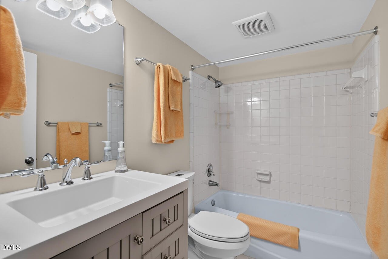 16 Glenmore Drive Property Photo 16