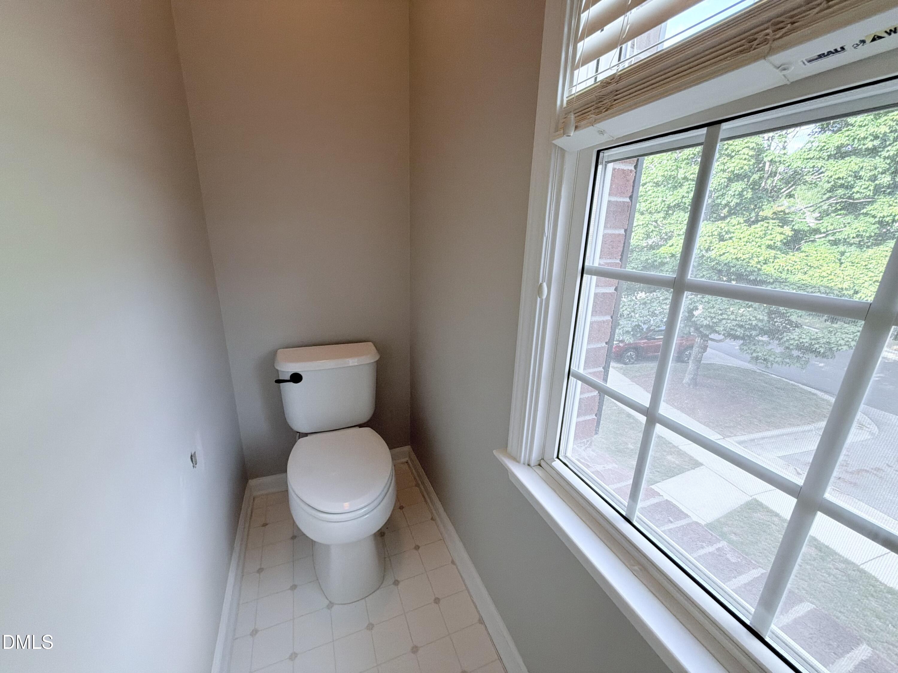 803 Knightsborough Way Property Photo 14