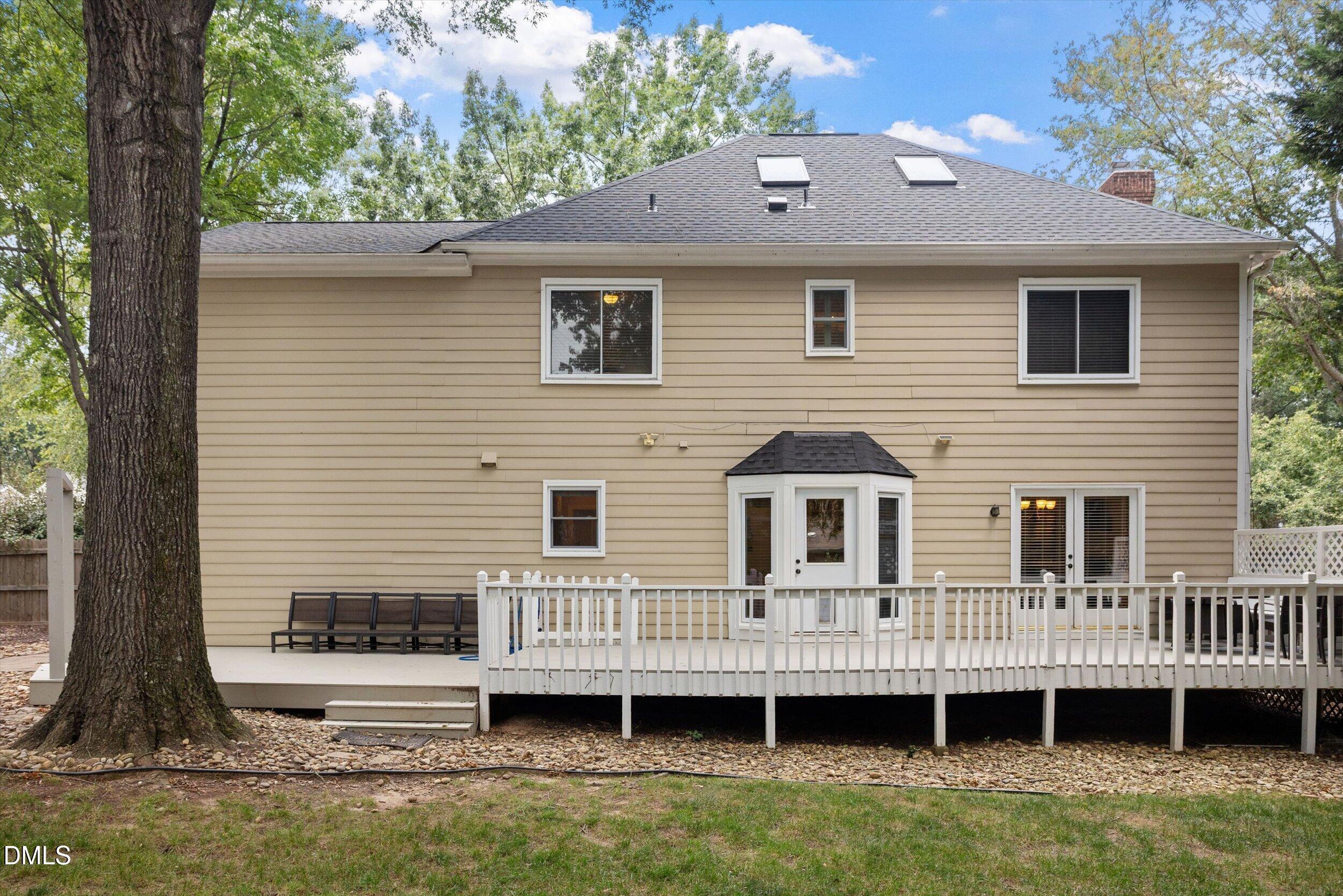 2216 Durweston Court Property Photo 5
