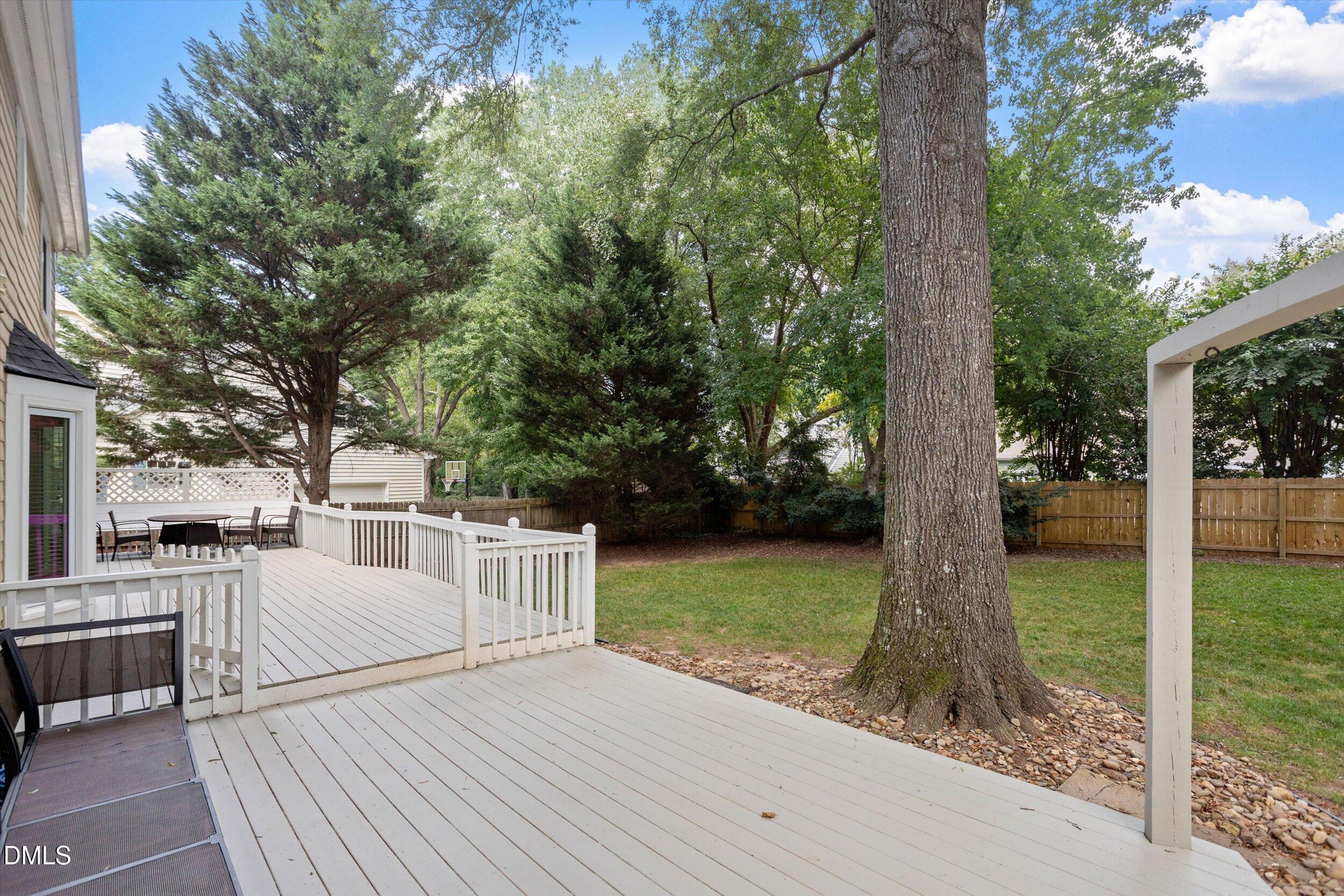 2216 Durweston Court Property Photo 9