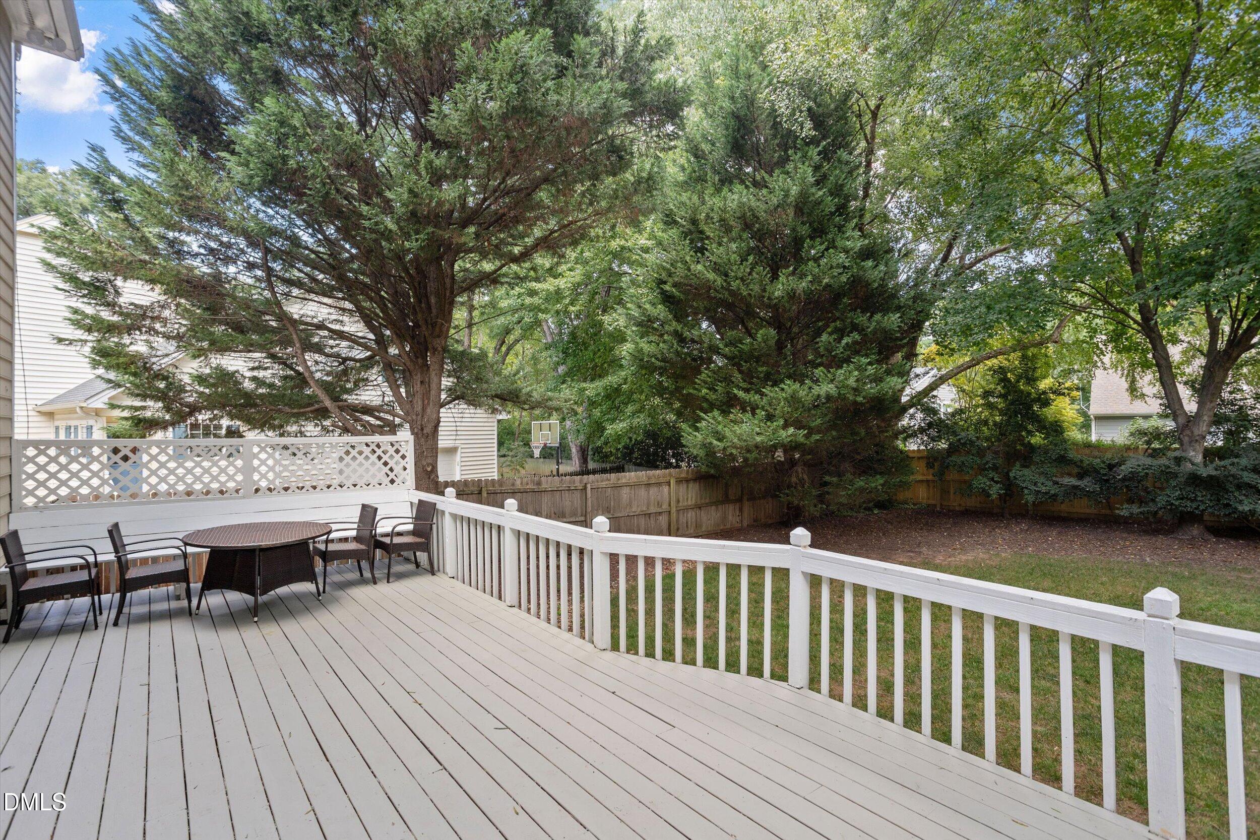 2216 Durweston Court Property Photo 10