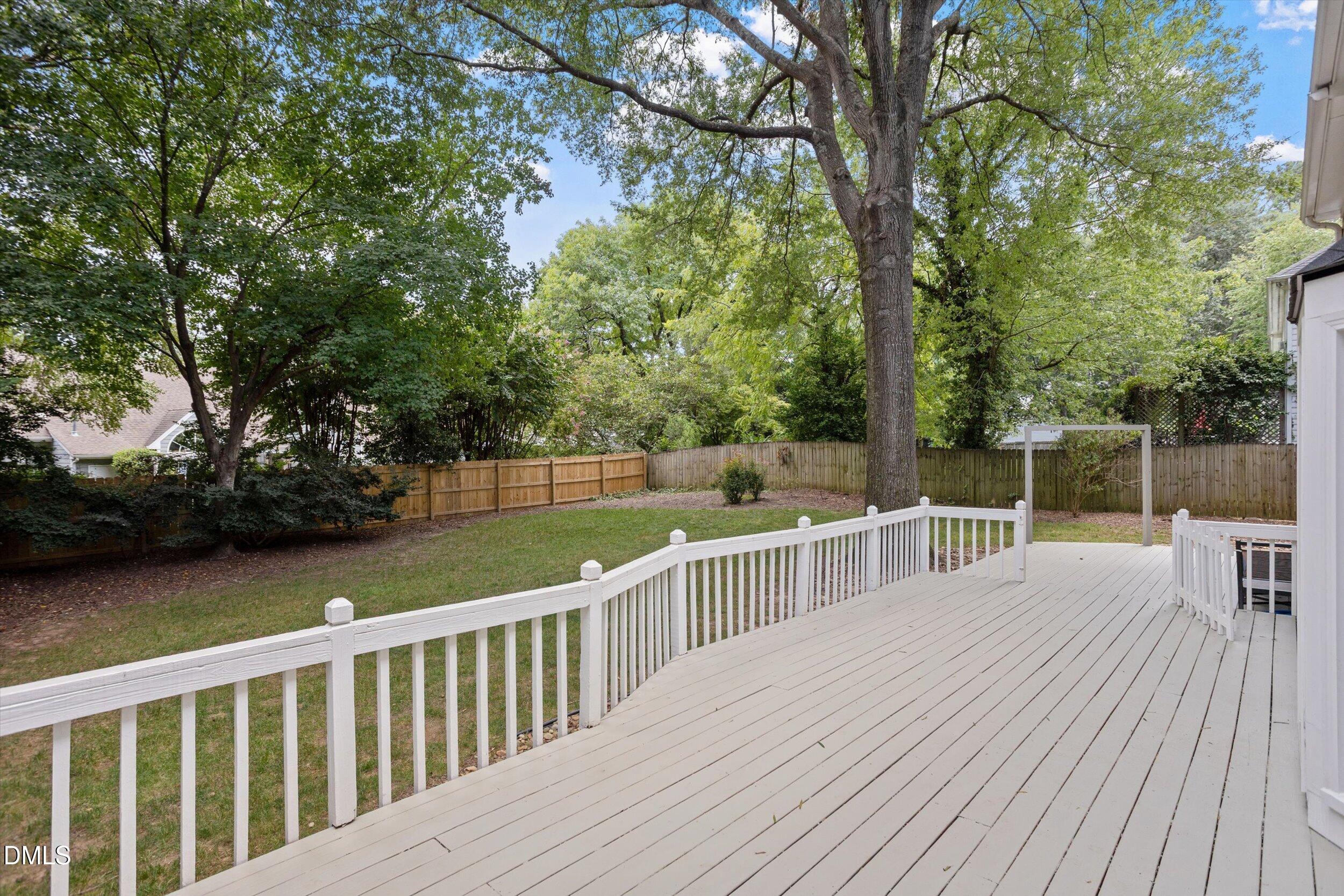 2216 Durweston Court Property Photo 11