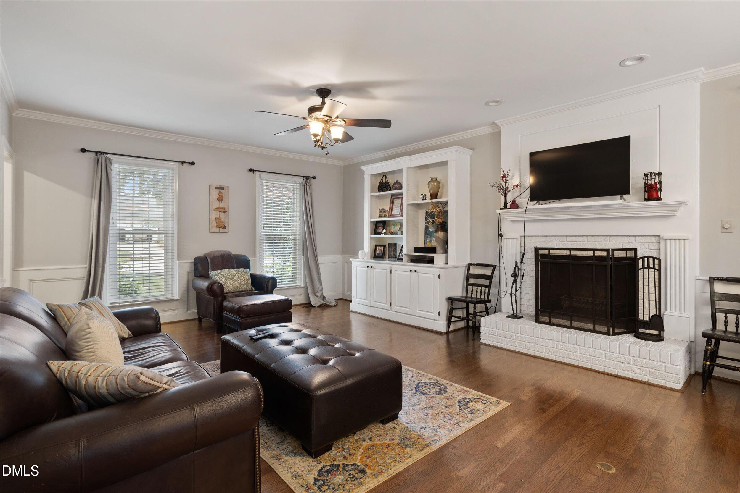 2216 Durweston Court Property Photo 18