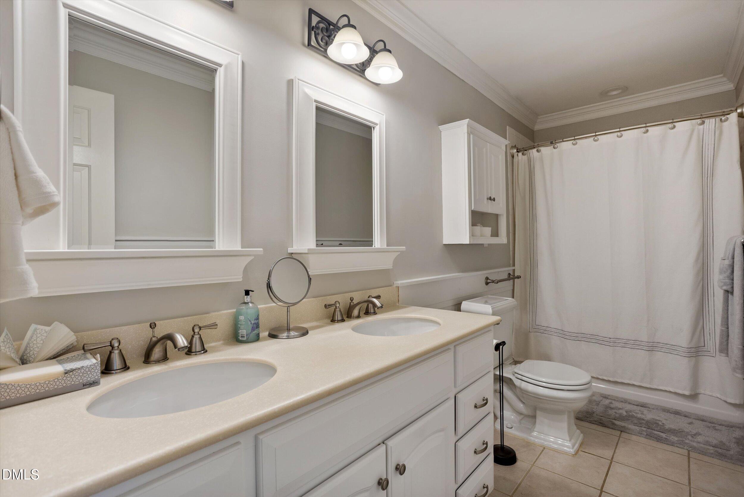 2216 Durweston Court Property Photo 41